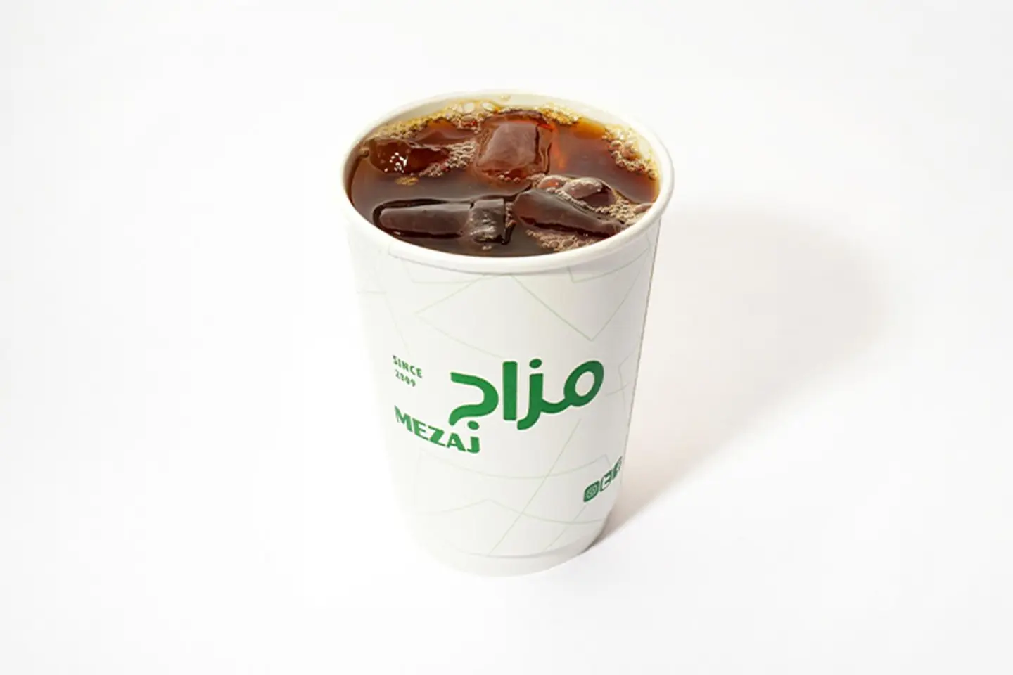 قهوة اليوم بارد - وسط