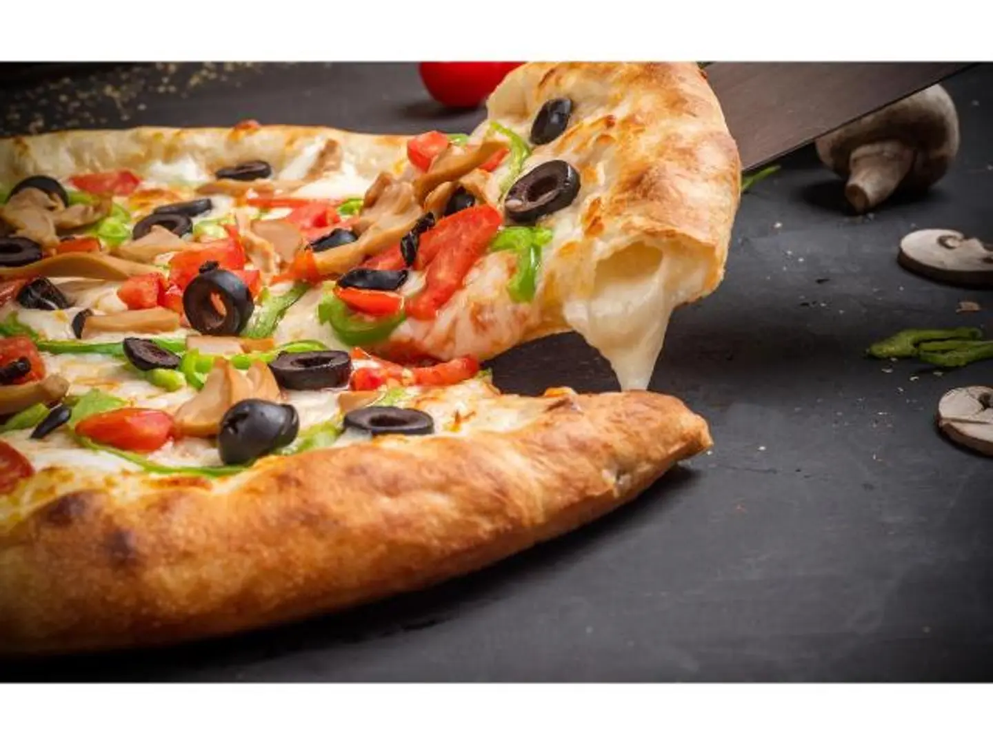 بيتزا أطراف جبن - صغير