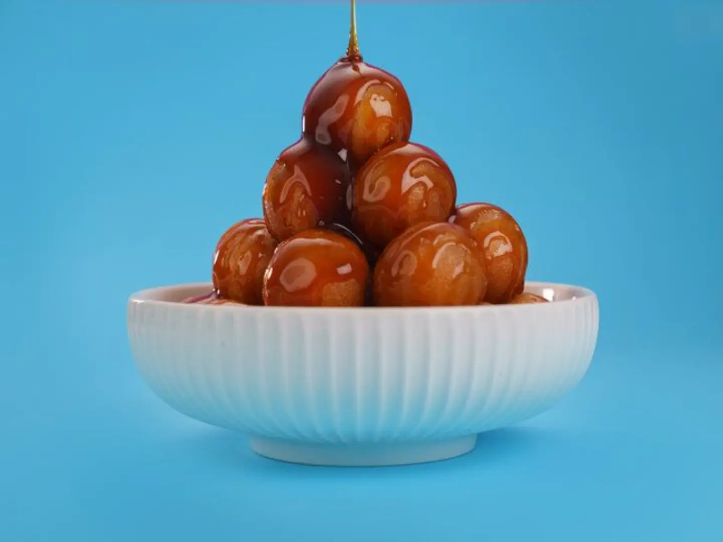 لقيمات بالدبس - صغير