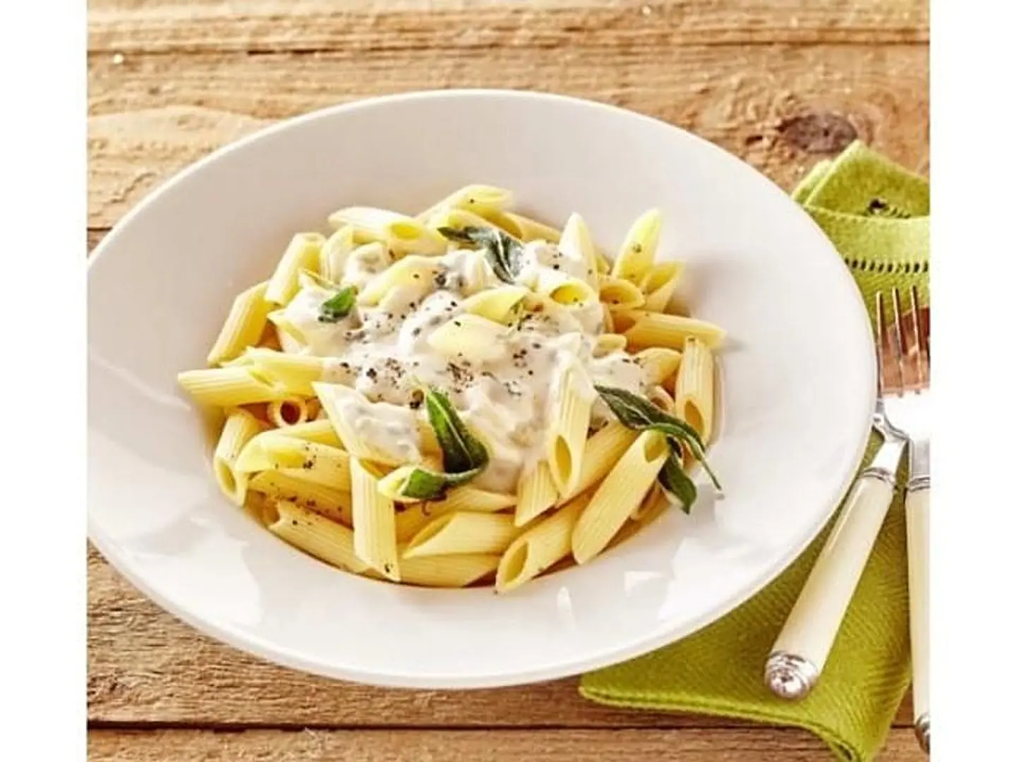 Pasta In Foil With White Sauce - Plain