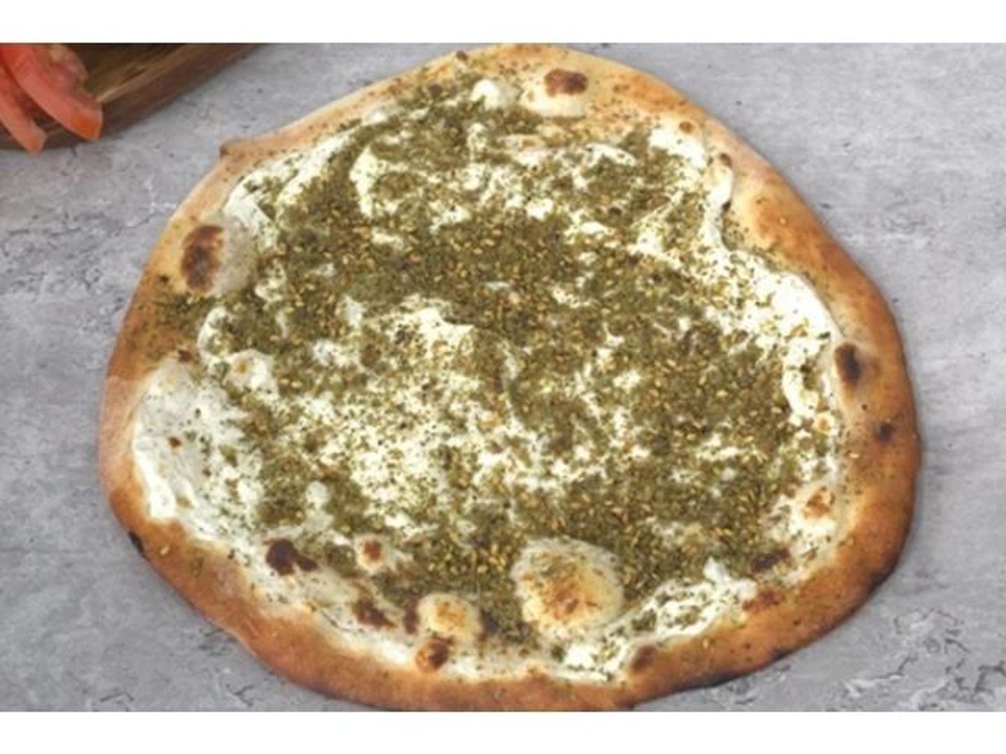 بيتزا جبن وزعتر - صغير