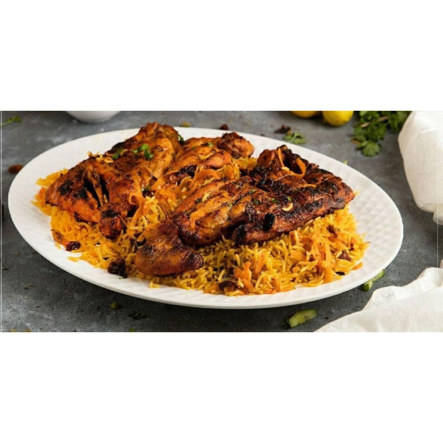 دجاج على الفحم مع الرز - نص حبة دجاج