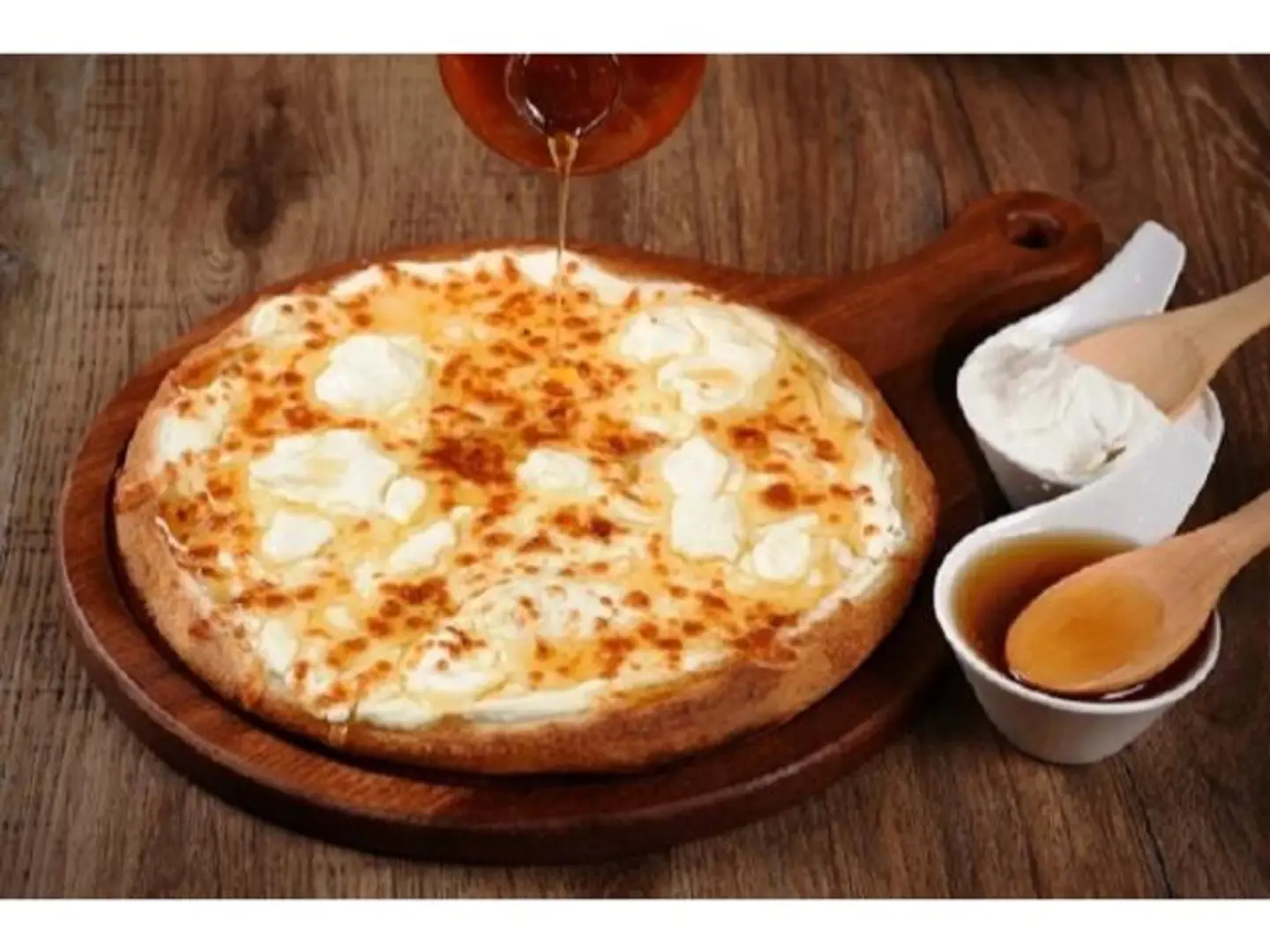 Labneh And Honey Pizza - Medium