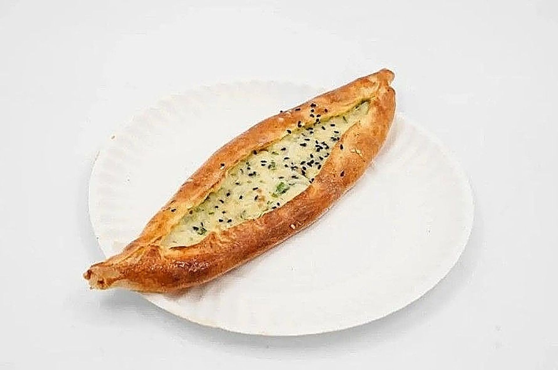 فطيرة جبن عكاوي - وسط