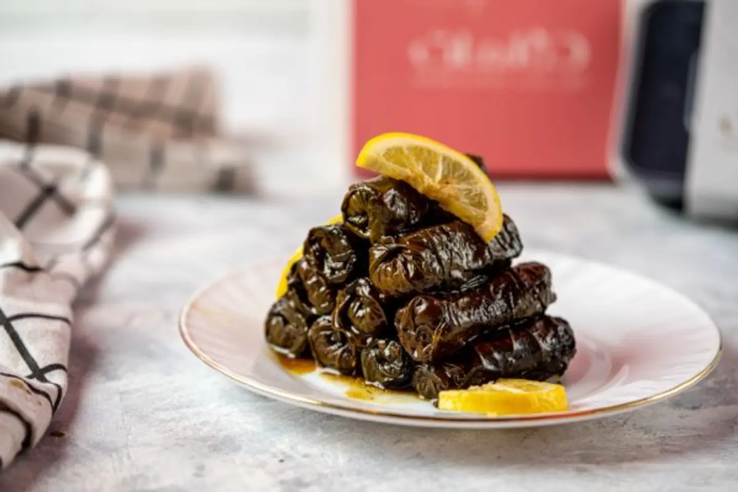 Lemon Grape Leaves - 6 Pieces