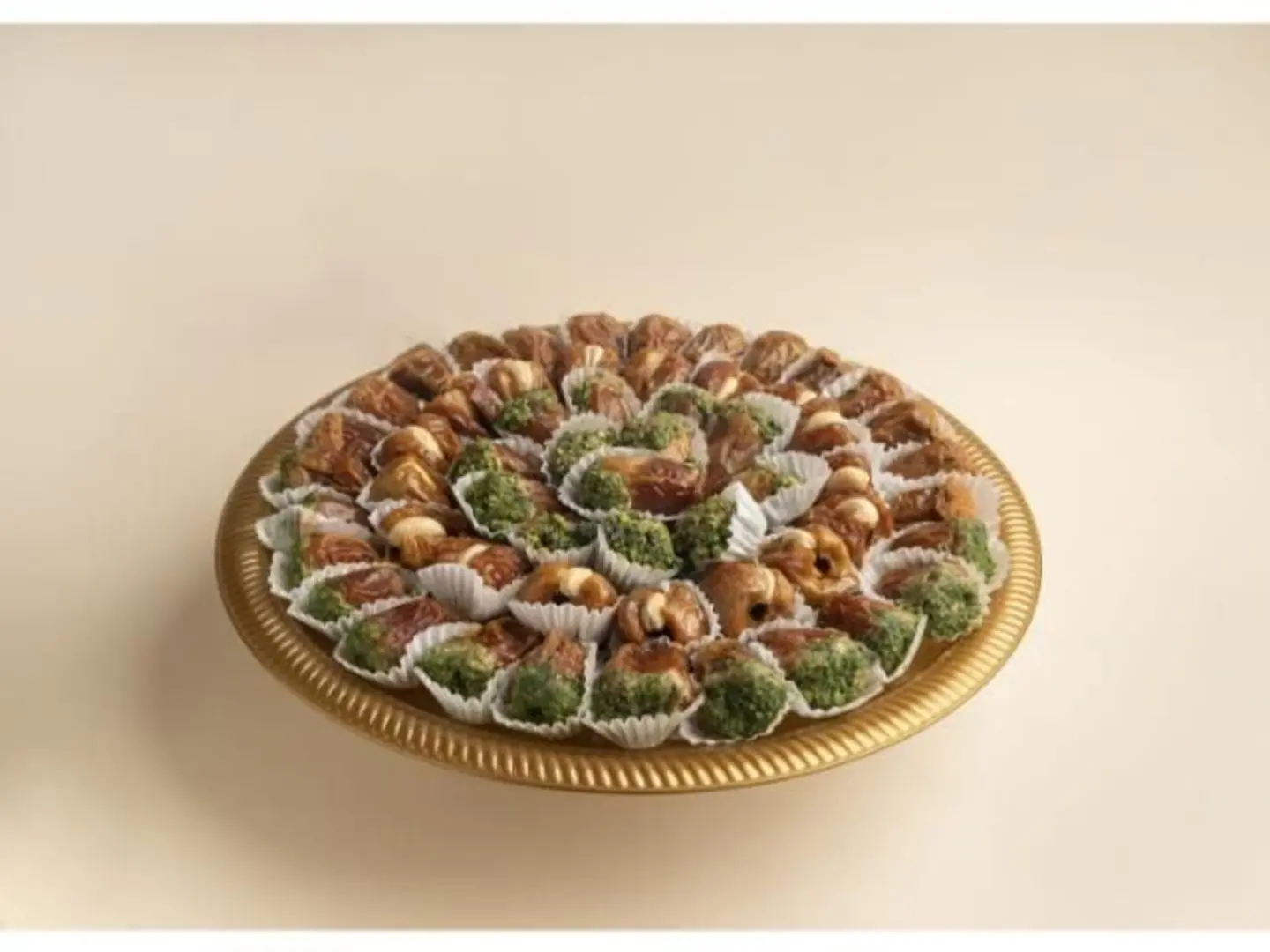 تمر محشي صوصات مشكلة - 250 جرام