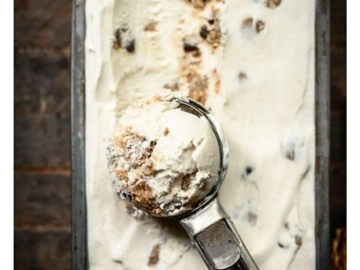 آيس كريم فانيلا - وسط