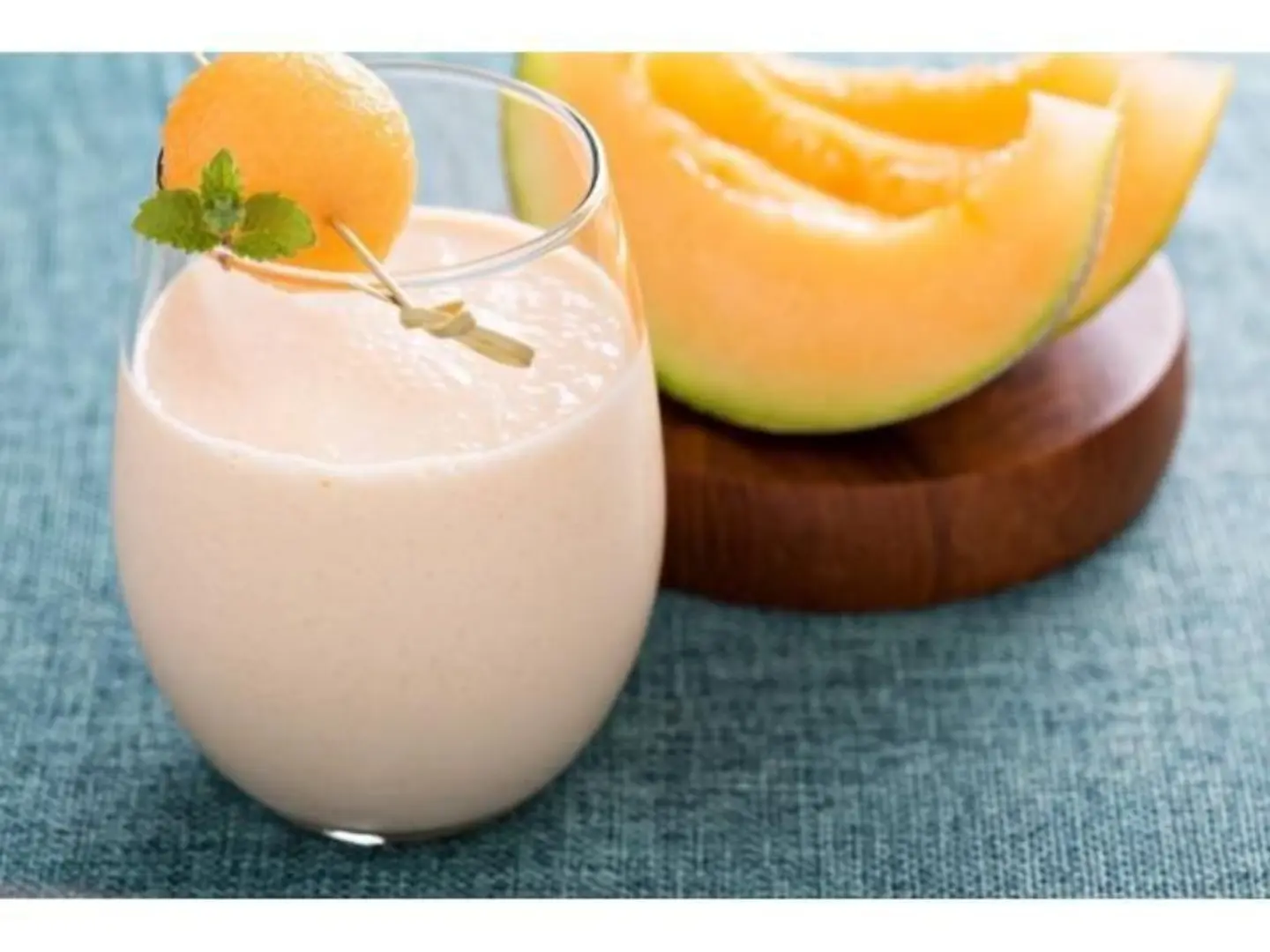 Melon Juice With Milk - Small