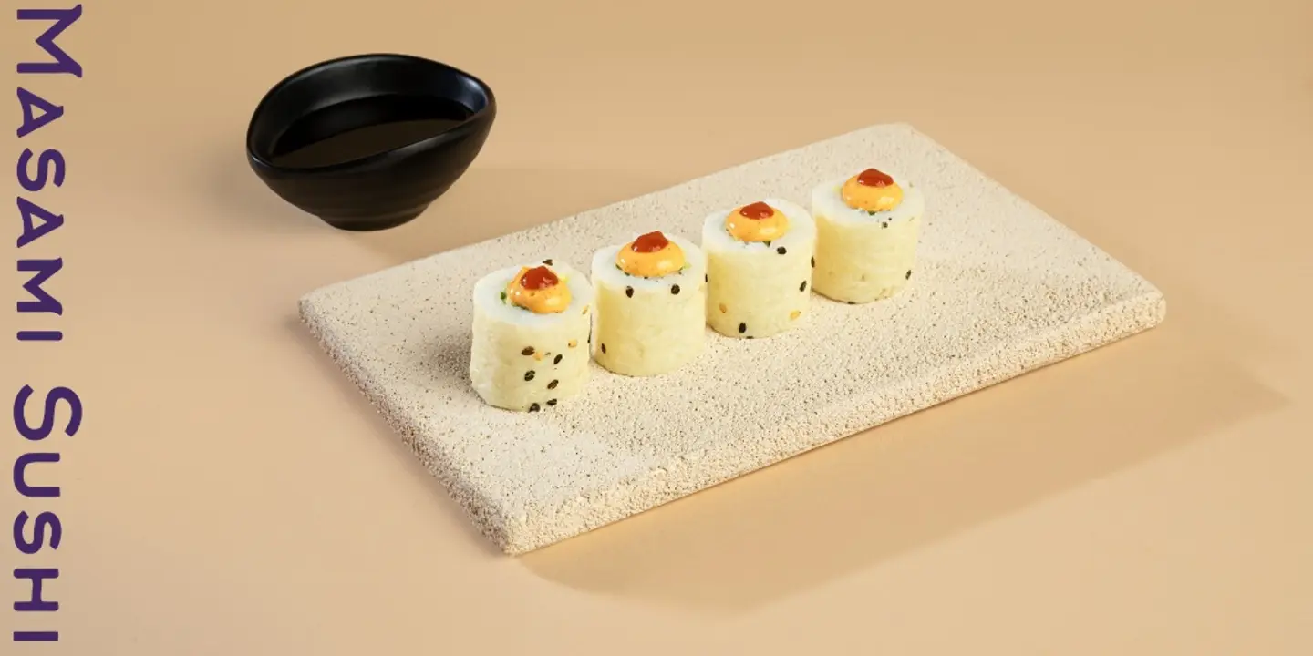 Spicy Veggie Roll - 4 Pcs