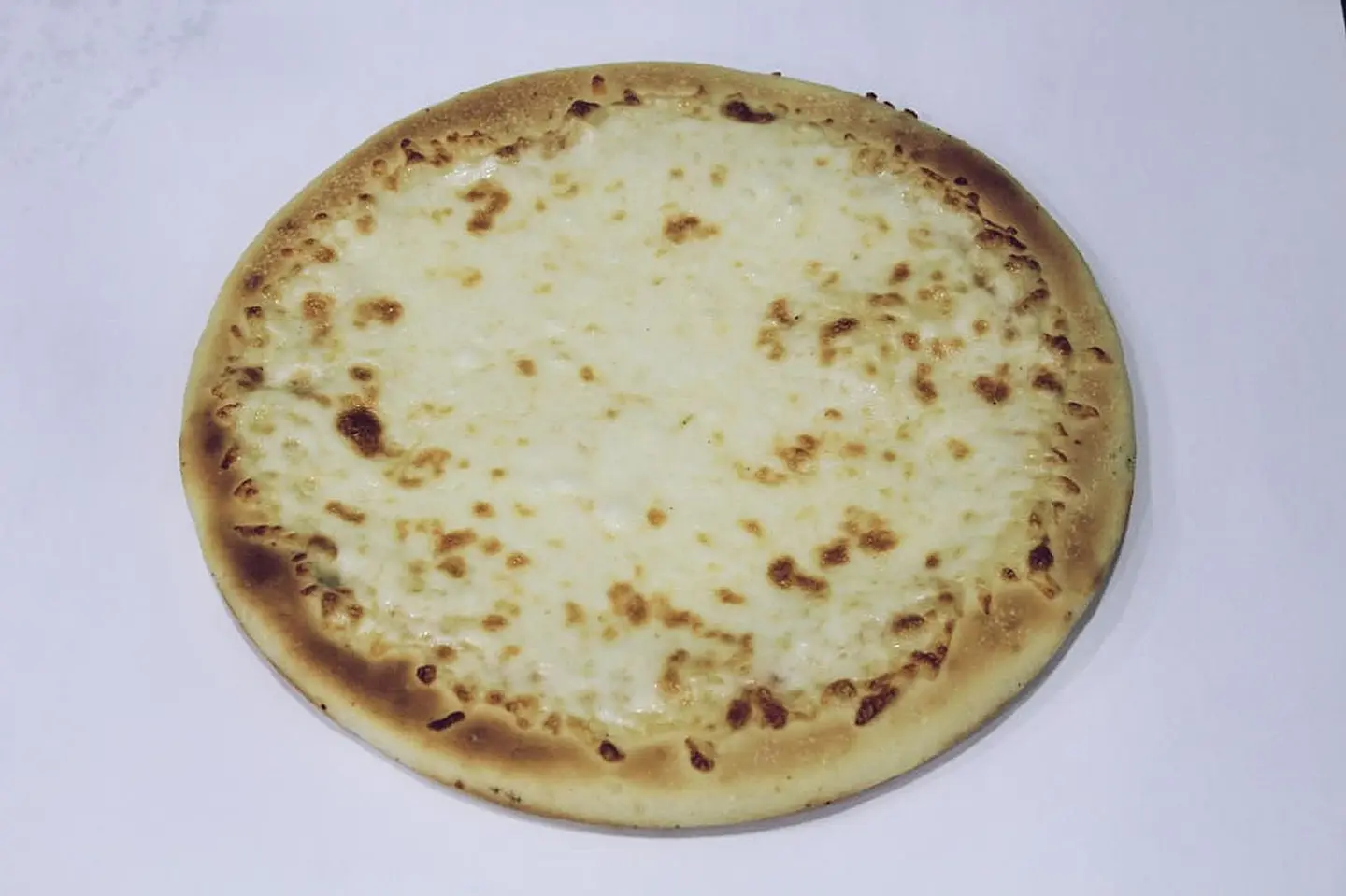 بيتزا جبن - صغير