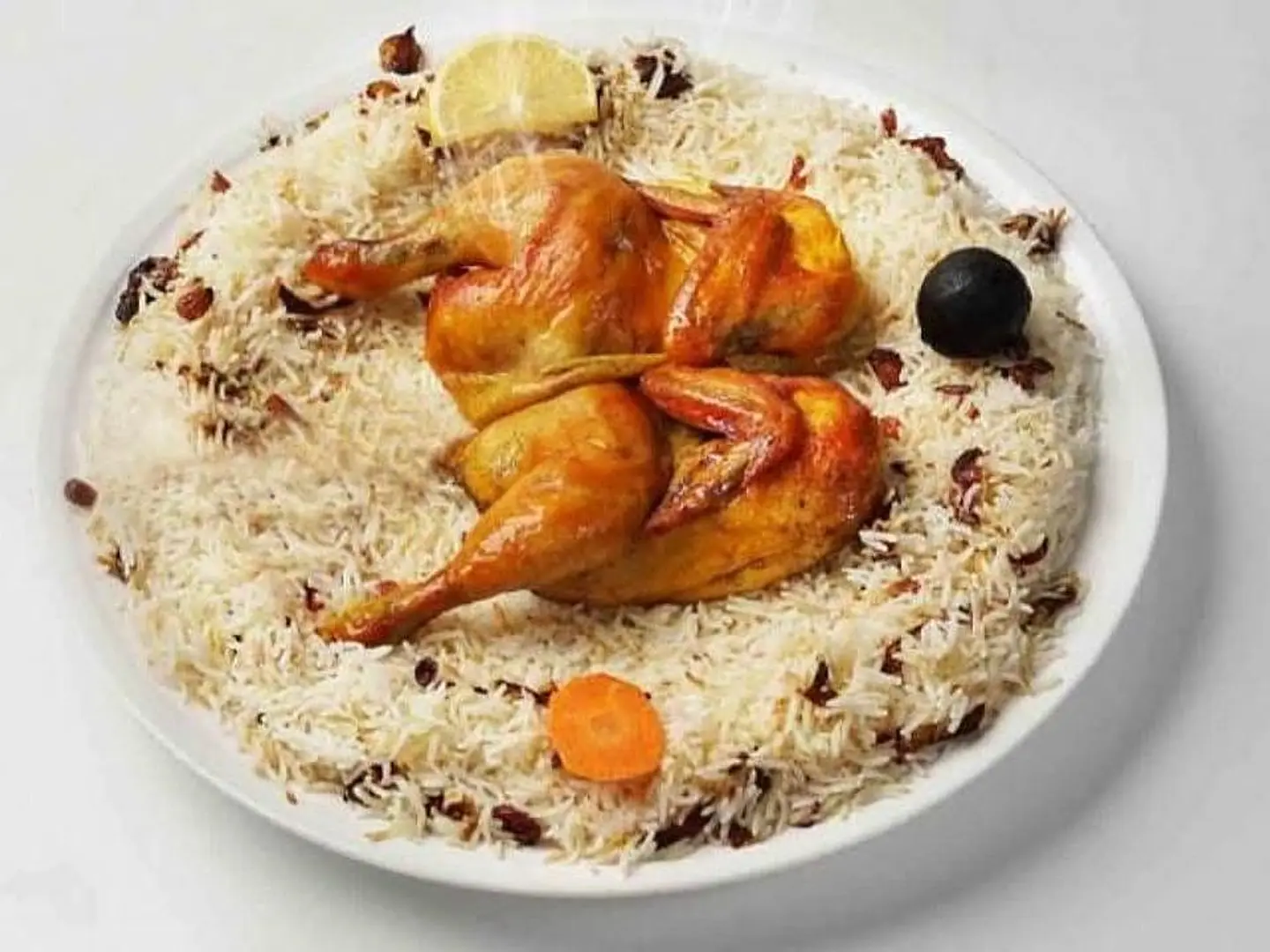دجاج مندي مع الأرز - ربع دجاجة