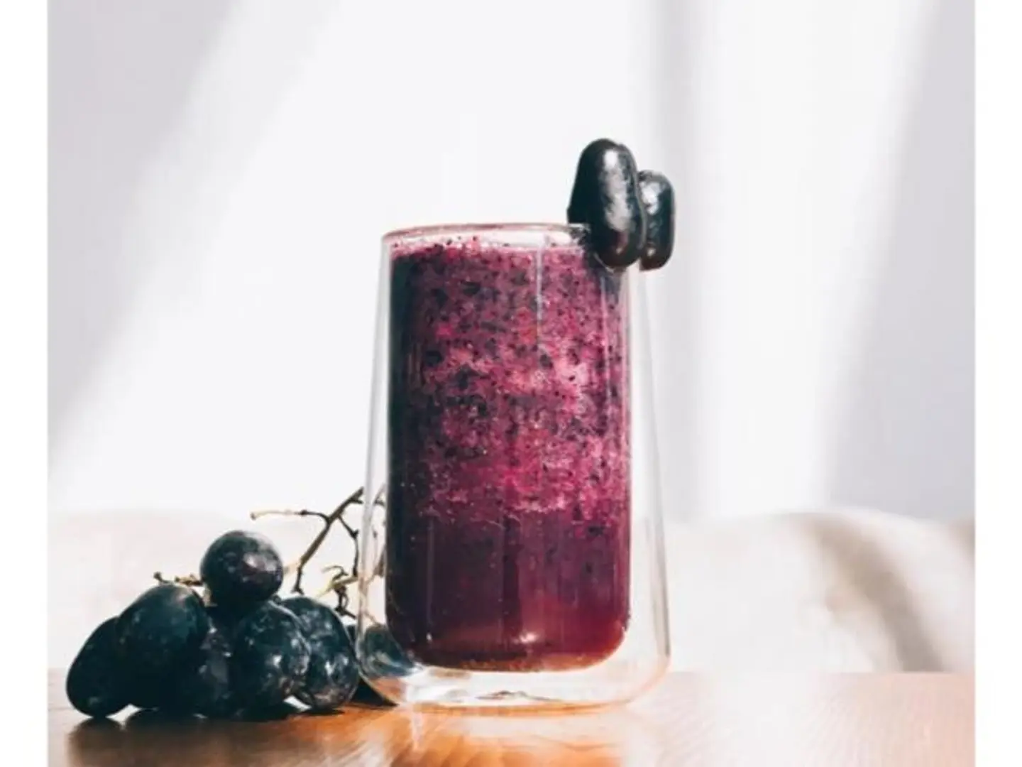 Black Grapes - Small