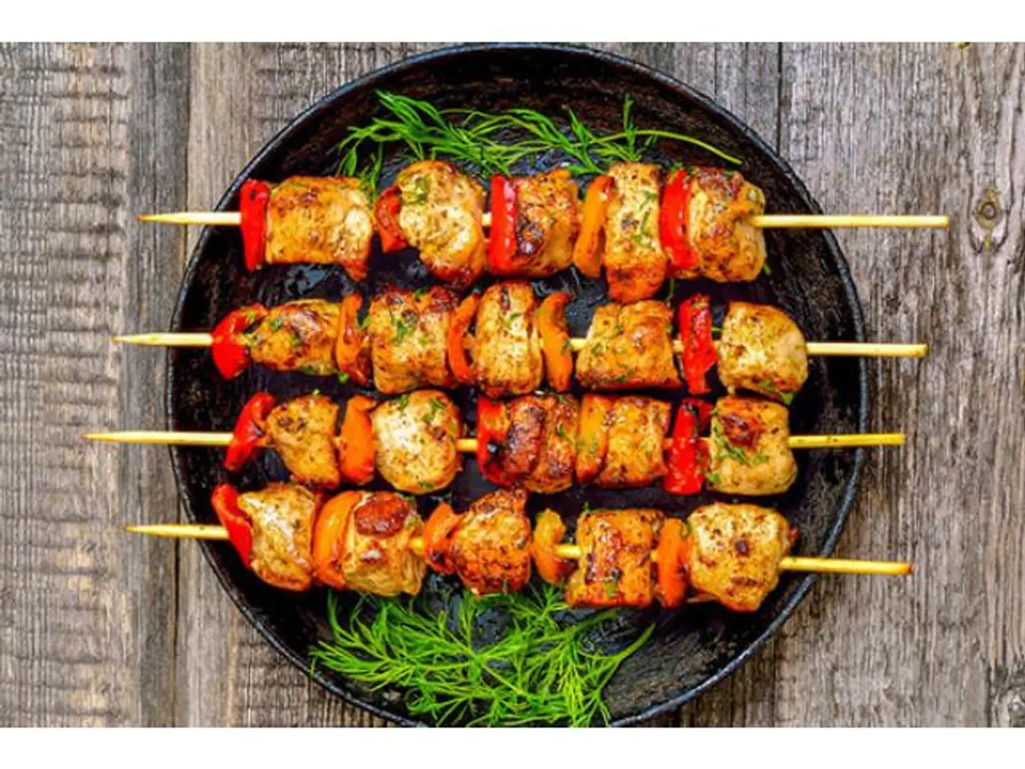 كيلو شيش طاووق - مع الأرز