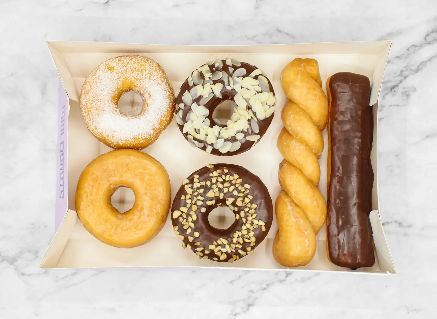 دونات كبيرة مشكل - 6 حبات