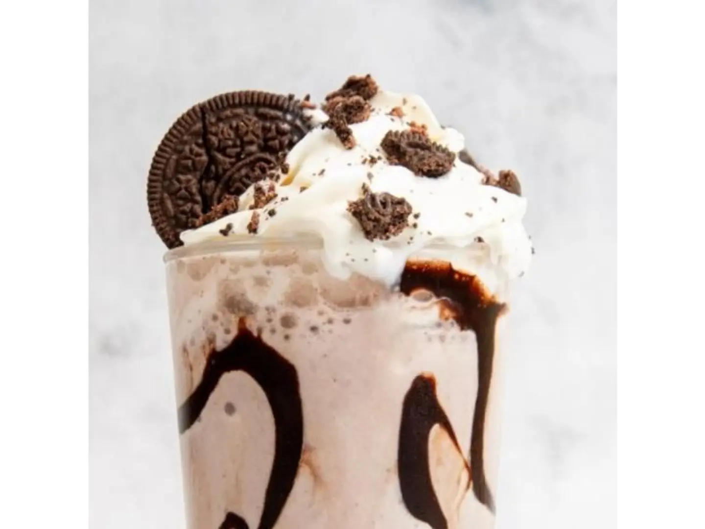 Oreo Milkshake - Medium
