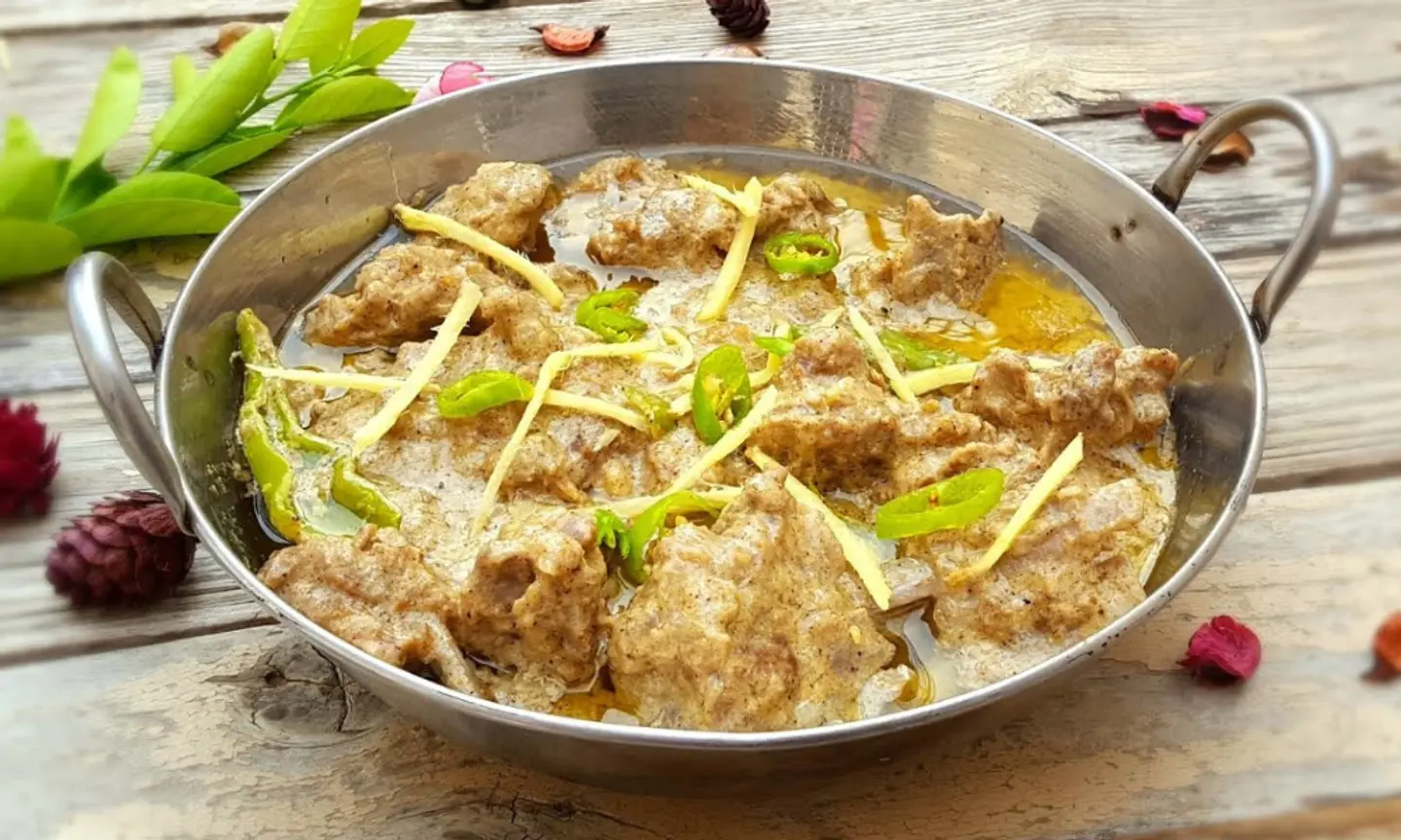 لحم ضأن كاري أبيض - ربع