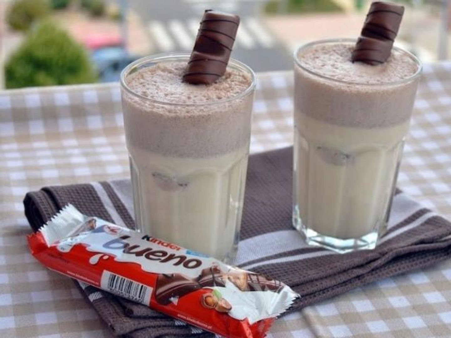 Kinder Shake - Middle