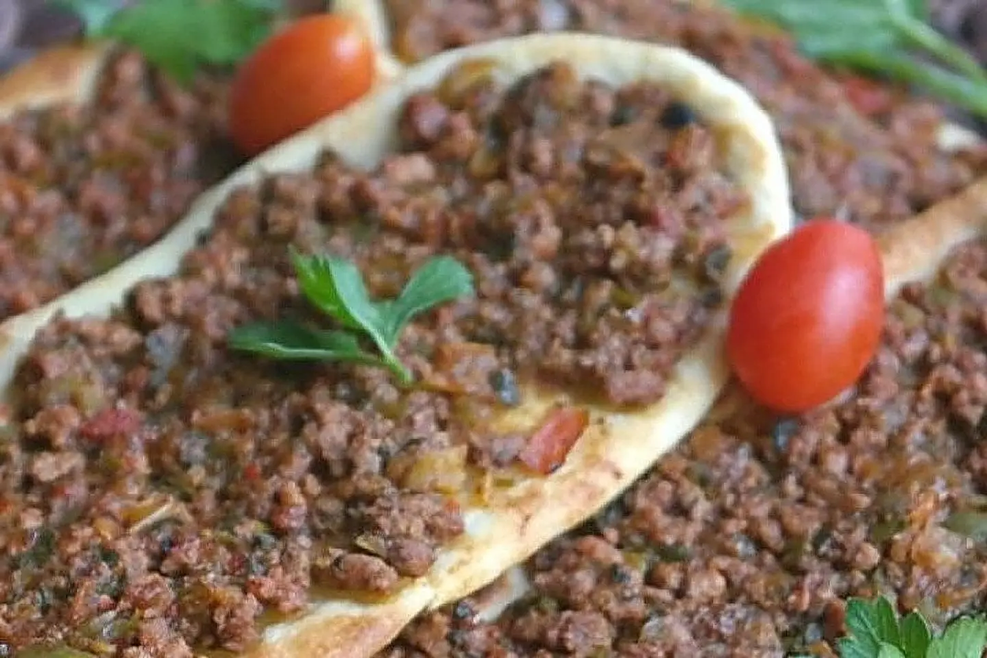 صفيحة لحم دبس رمان - ربع كيلو