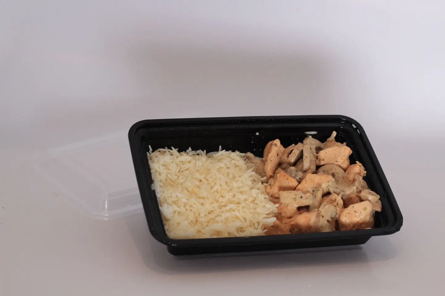 Creamy Mushroom Chicken - 100 Grams