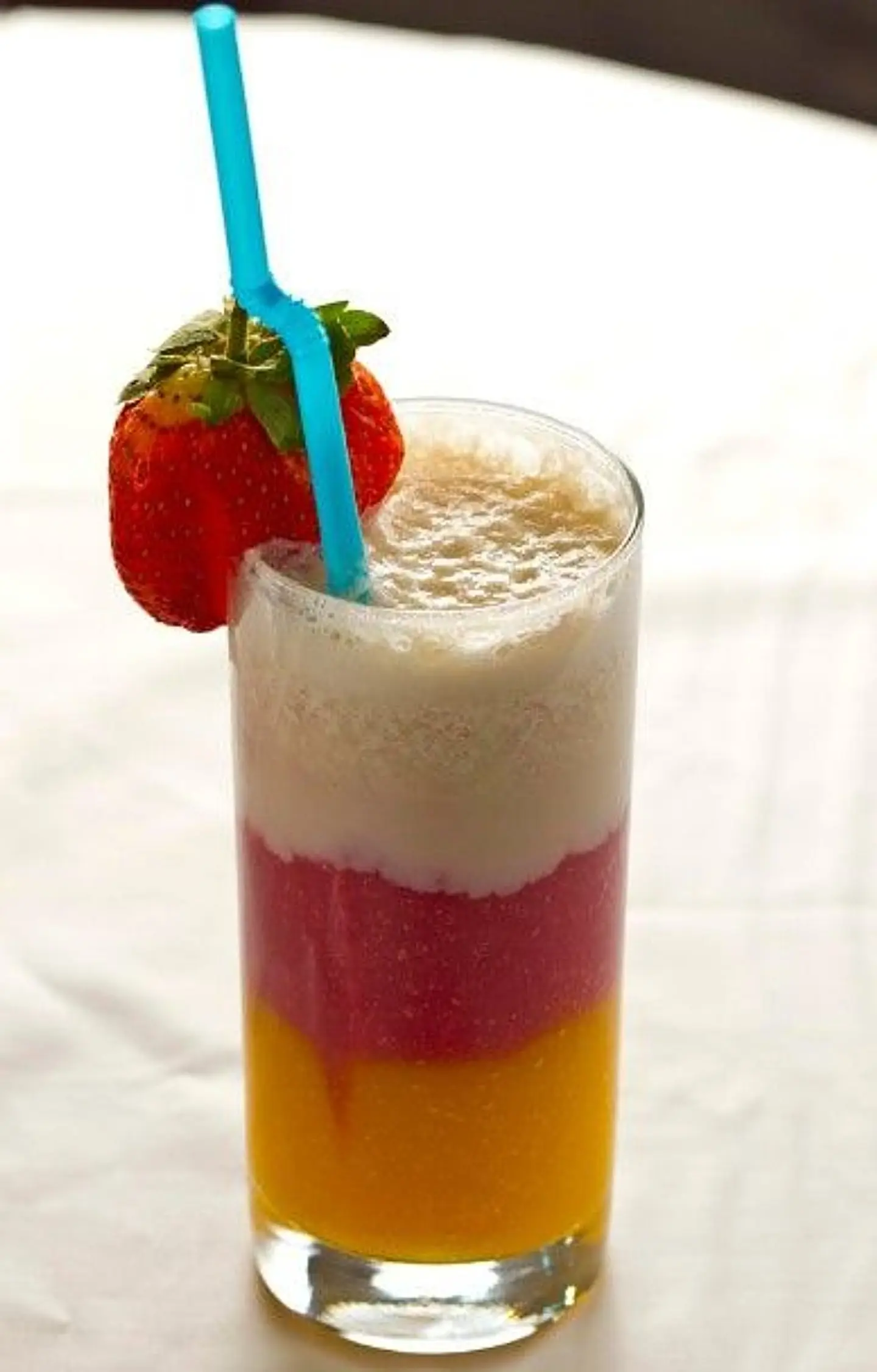 عصير كوكتيل طبقات - صغير