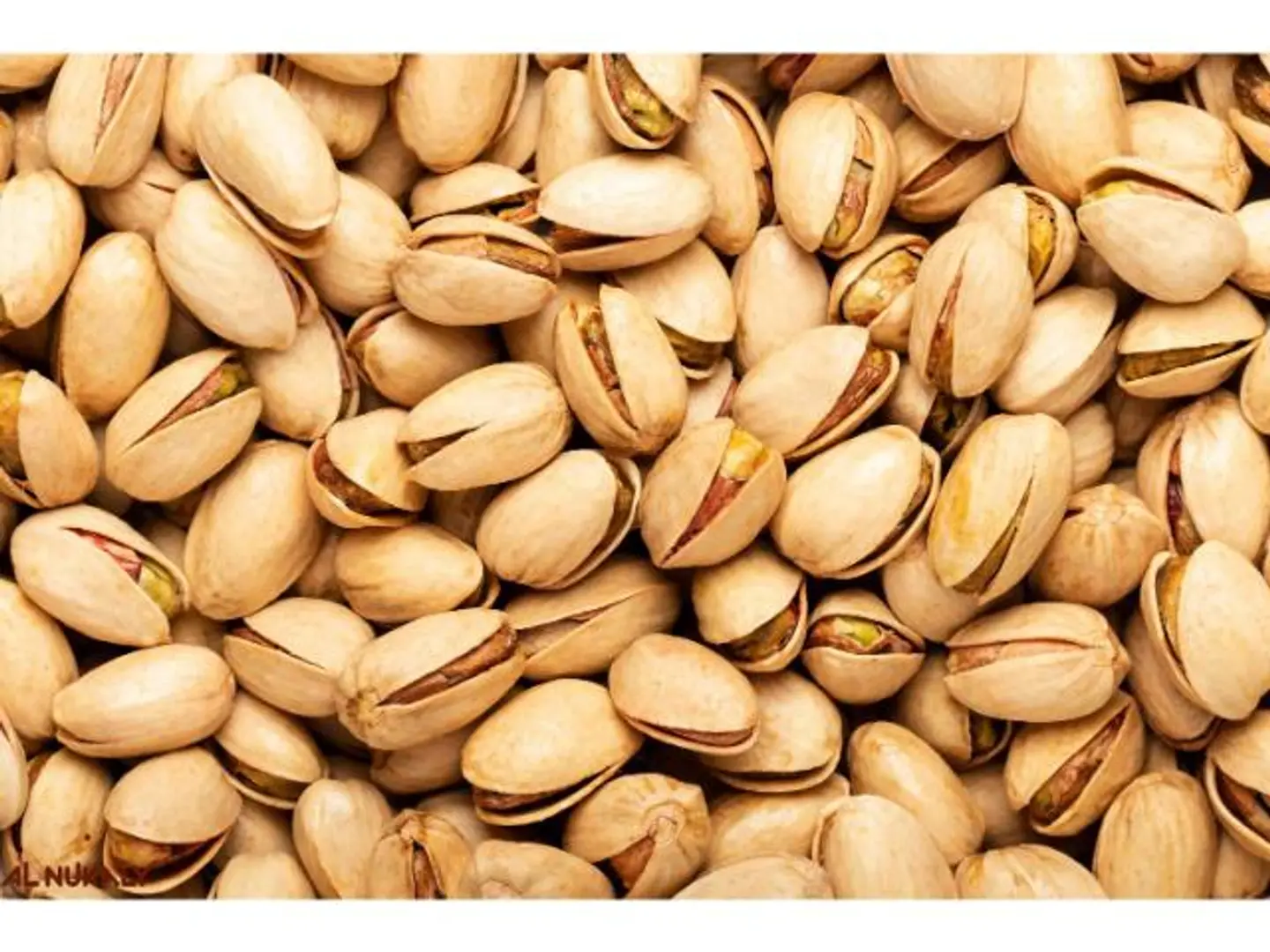Lemon Flavored Pistachios - 250 Grams