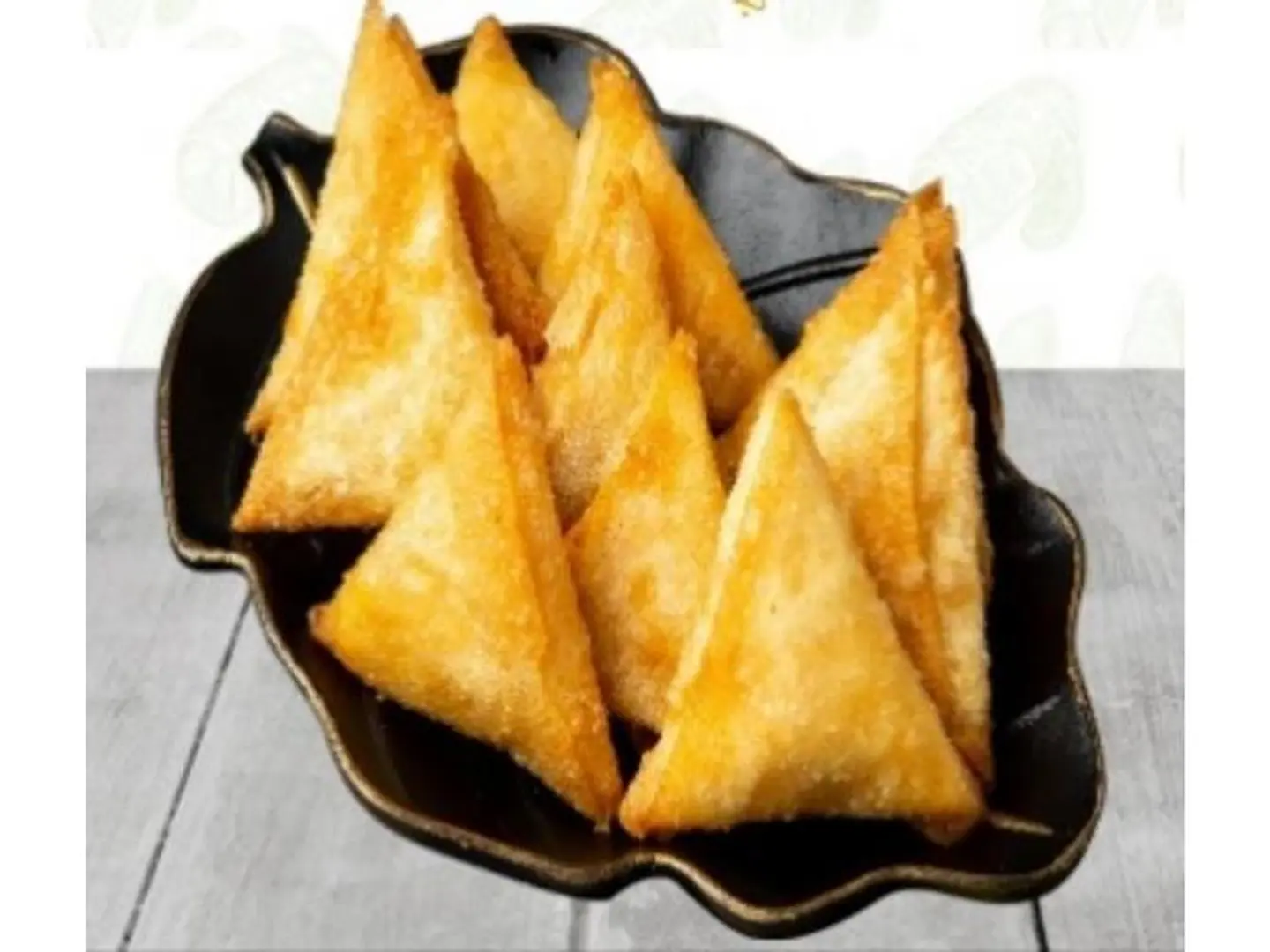 Triangle Samosa - Plate With 10 Pieces