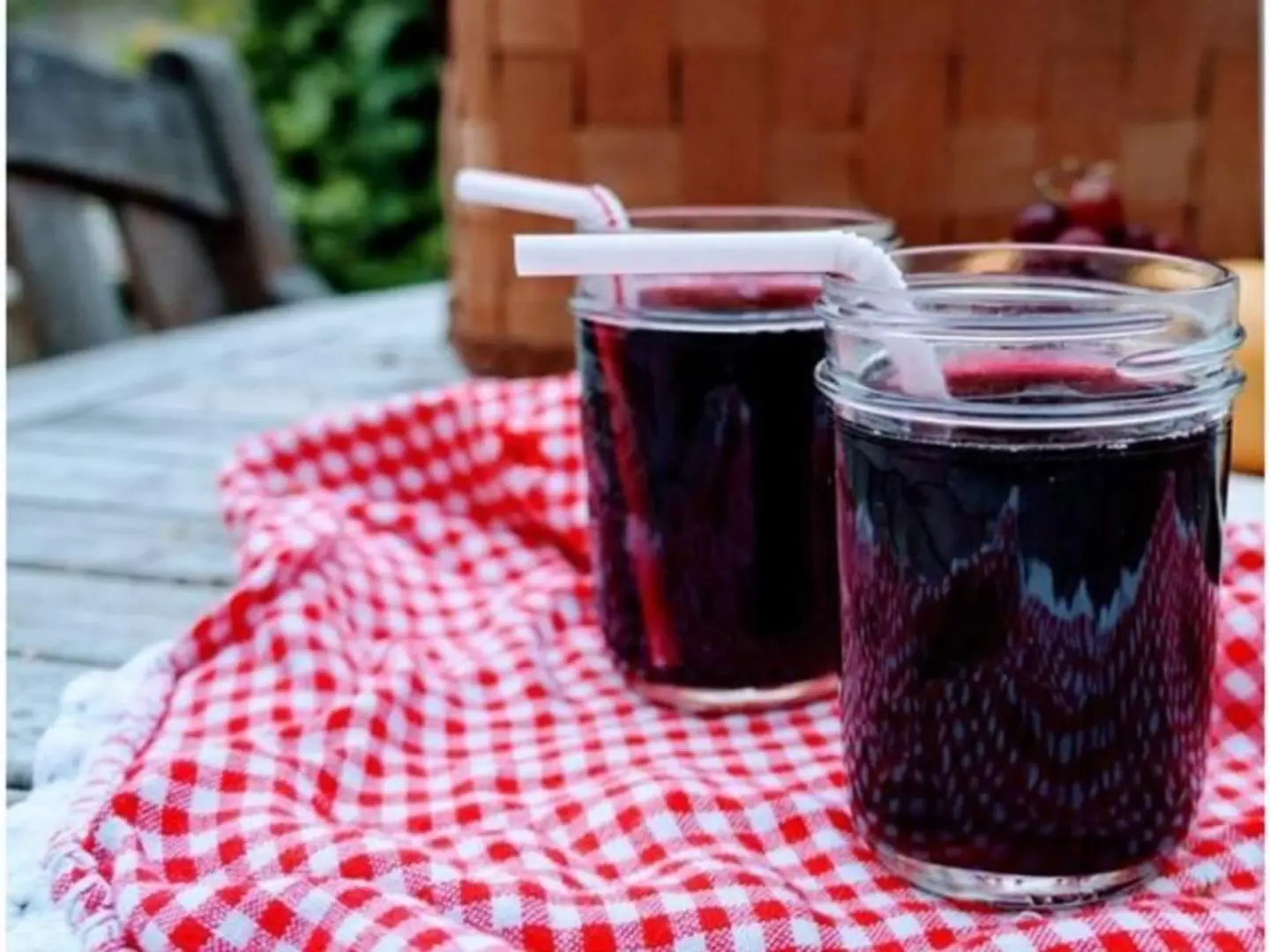 Ginger And Raisin Juice - Small Cup
