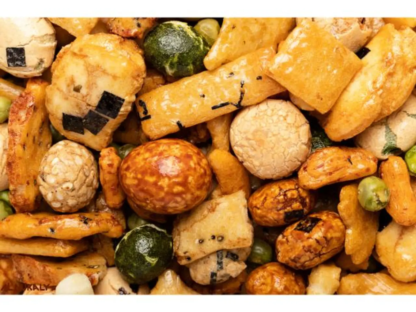 Alnukaly Japanese Mixed Nuts - 250 Grams