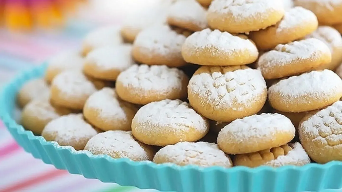 كعك مكسرات - وسط 500 جرام