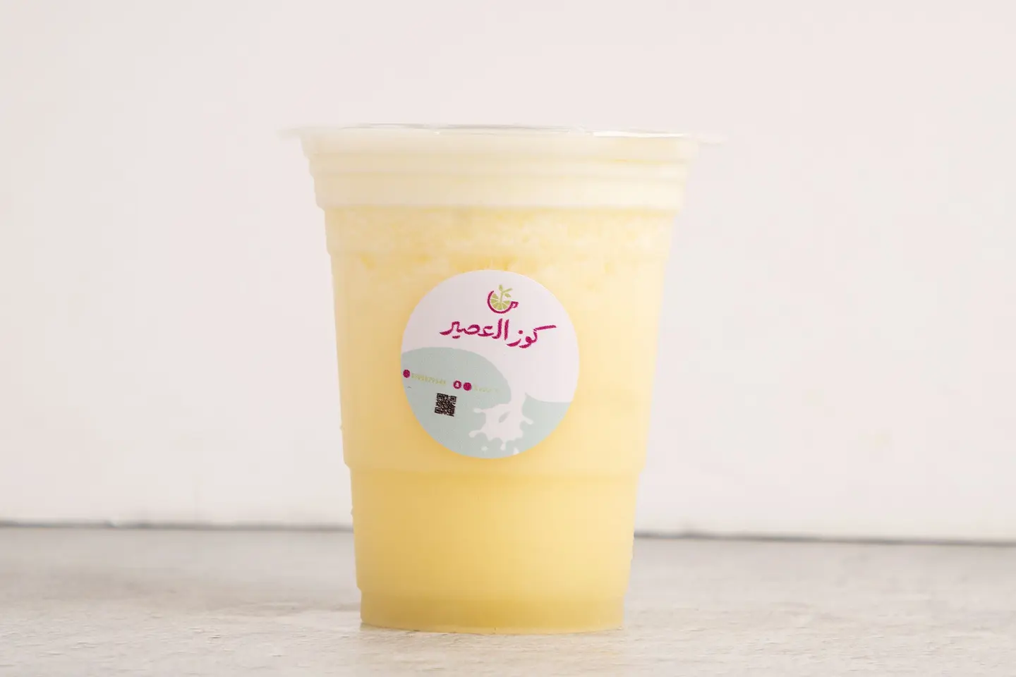 Pineapple - Medium Cup