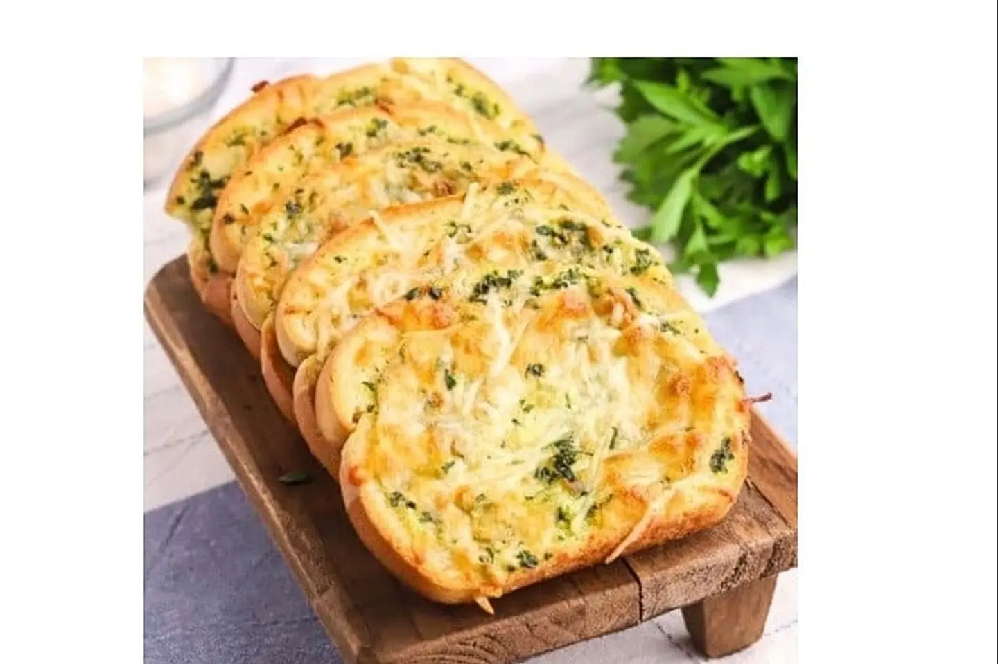 Garlic Bread - Mozzarella Chese