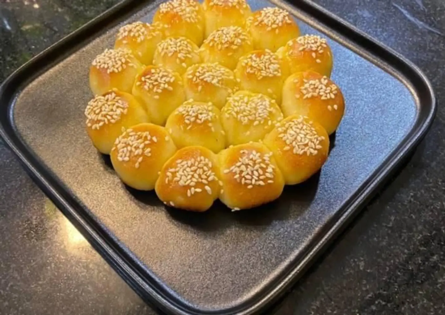 خلية دكنة - صغير