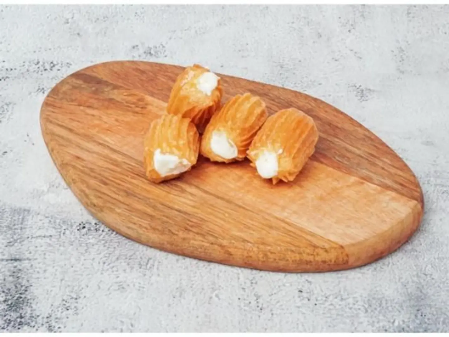 Grilled Tulumba With Cream - 500 Grams