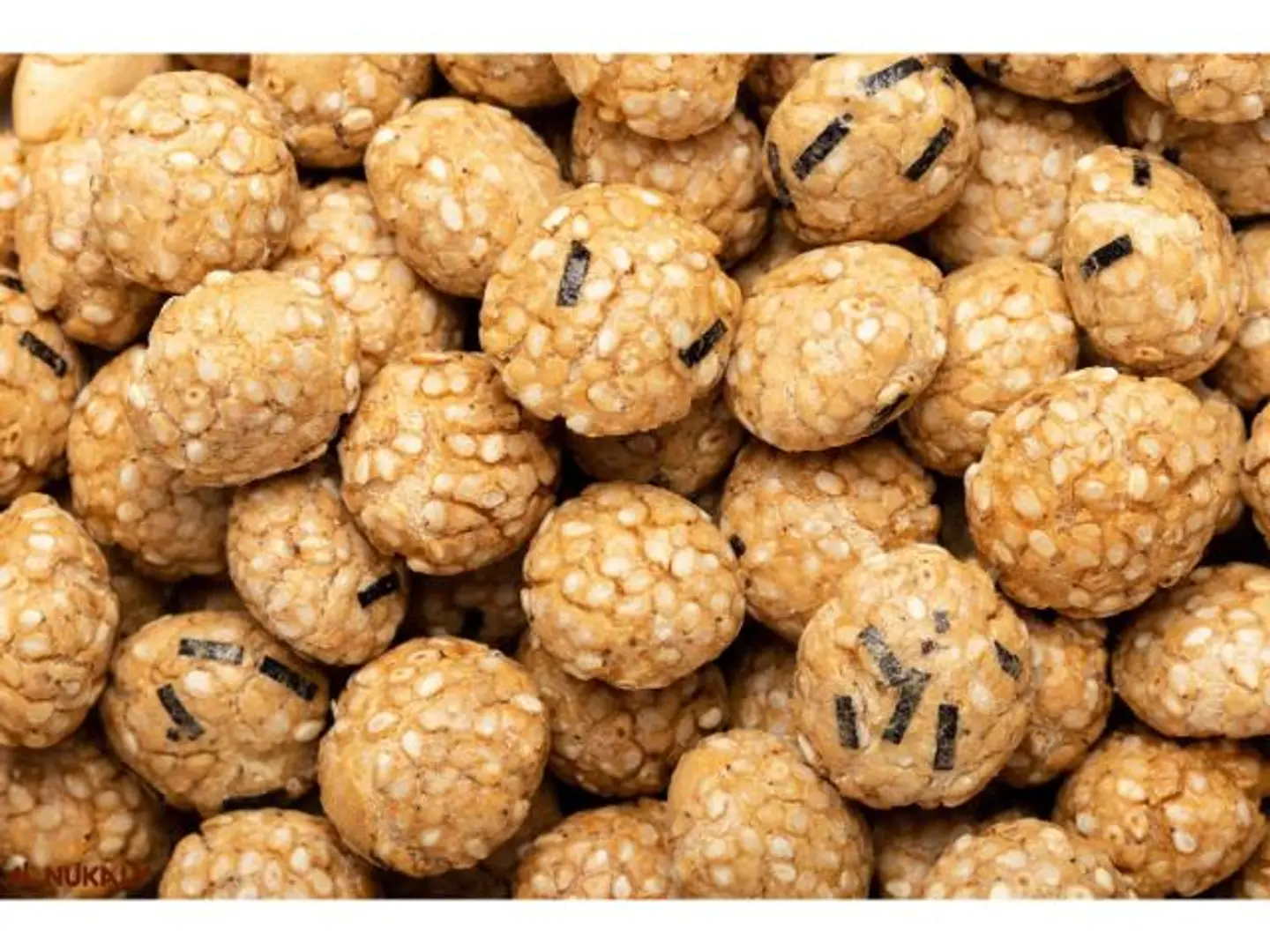 Alnukaly Japanese Nuts No. 14 - 250 Grams