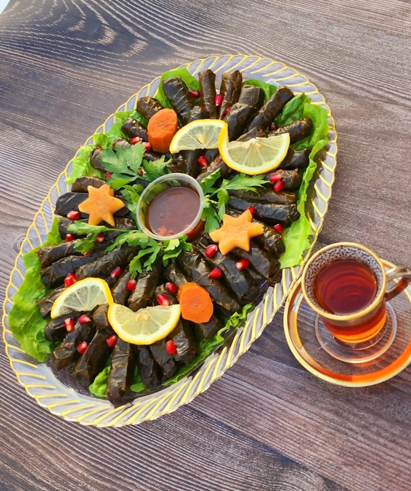 Oval Grape Leaves Service - Small