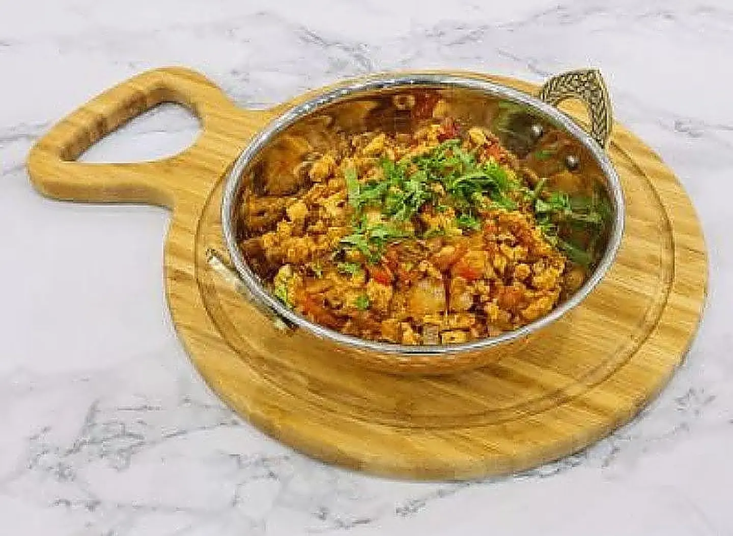 Mogalgal Chickens - With Chickpeas