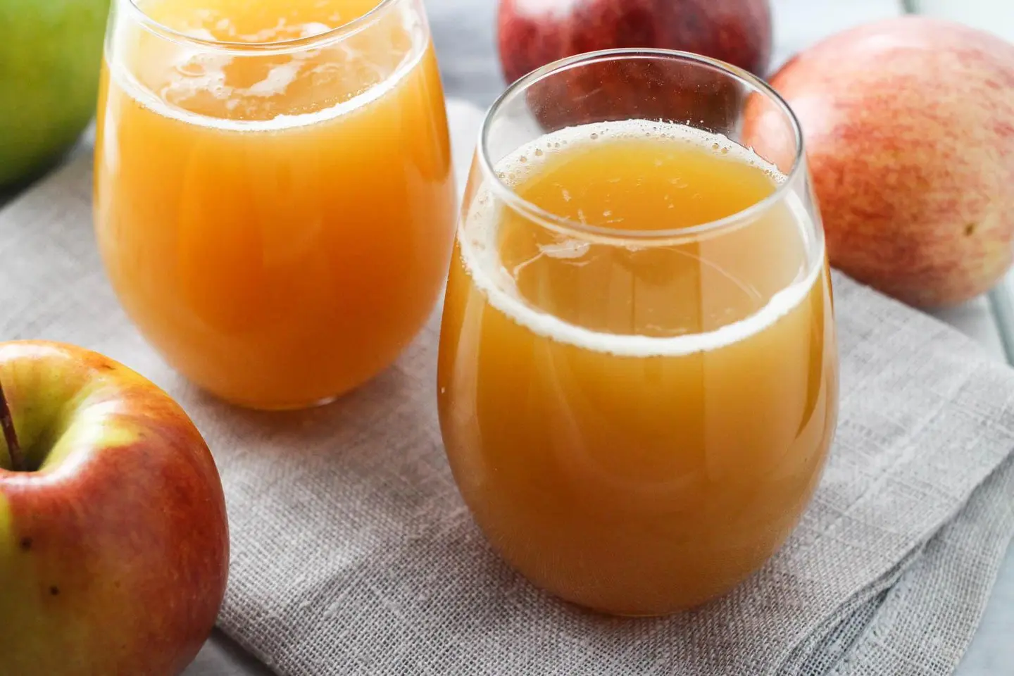 Apple Juice - 330 Ml