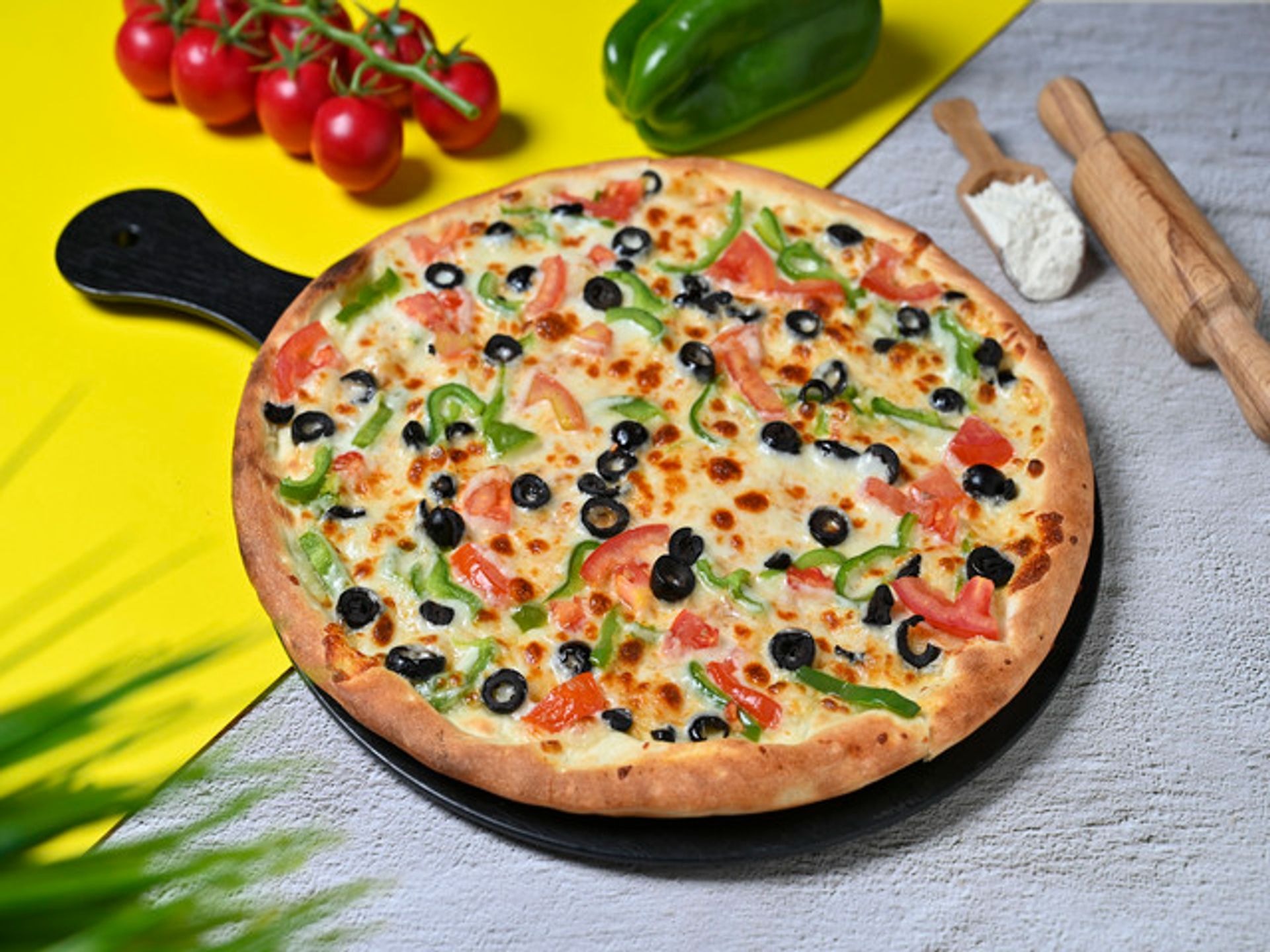 Vegetable Pizza - Middle