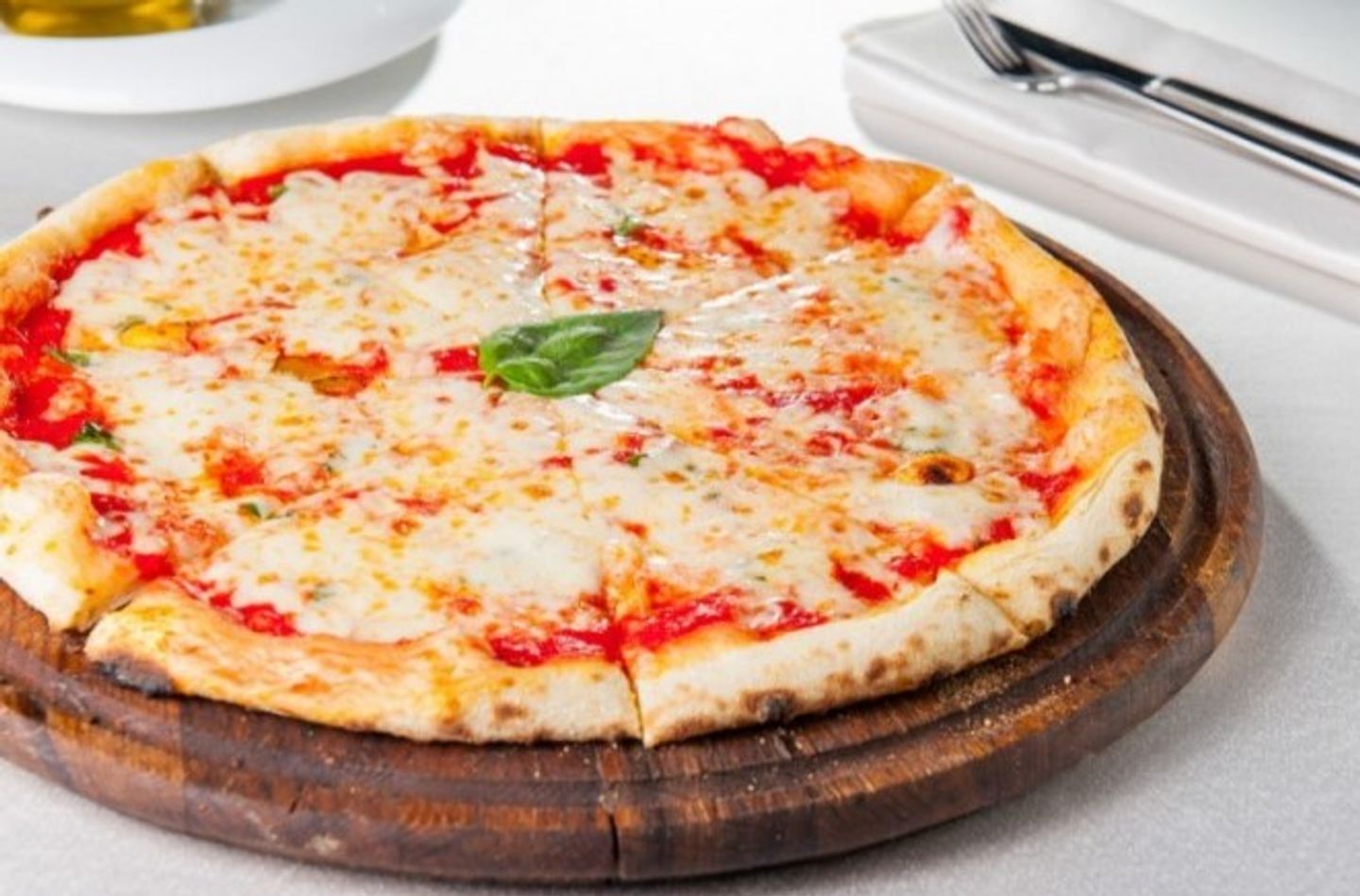 Pizza Margherita - Medium