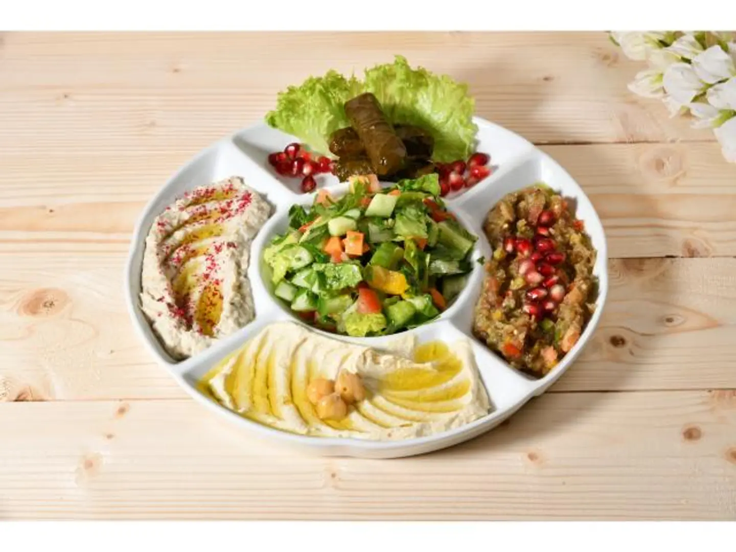 مشكل مقبلات - صغير