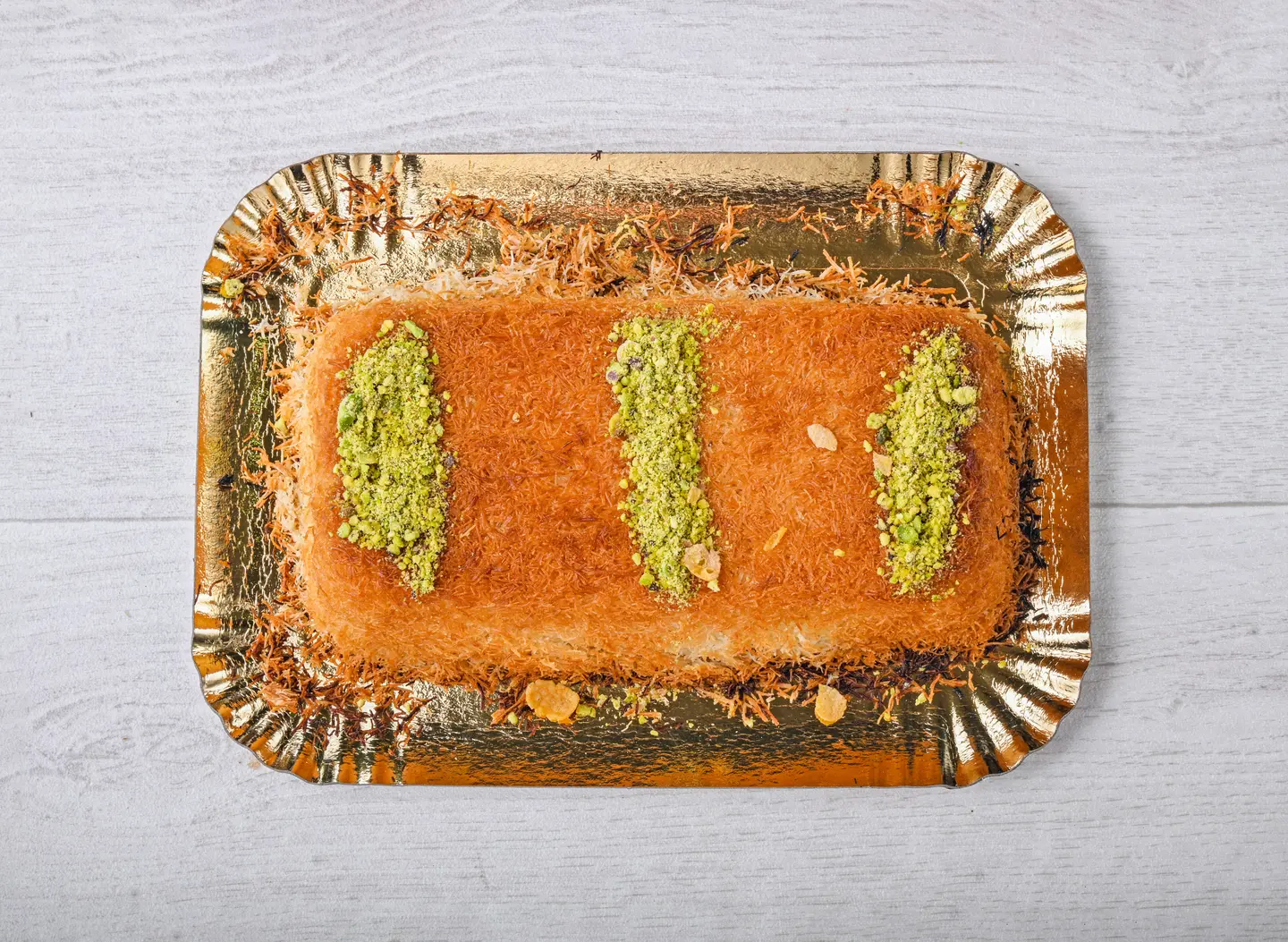كنافة قشطة - وسط