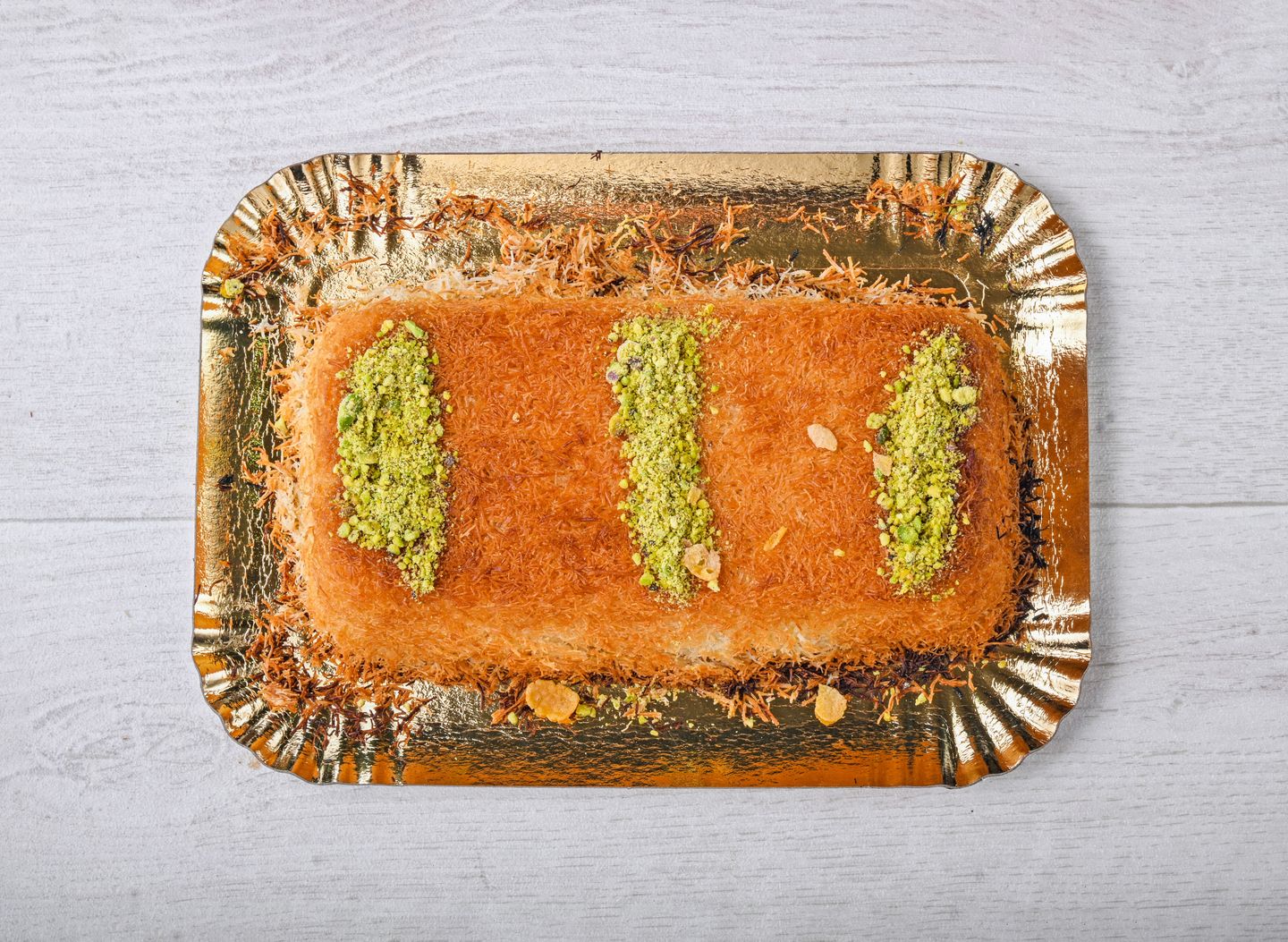 كنافة قشطة - وسط
