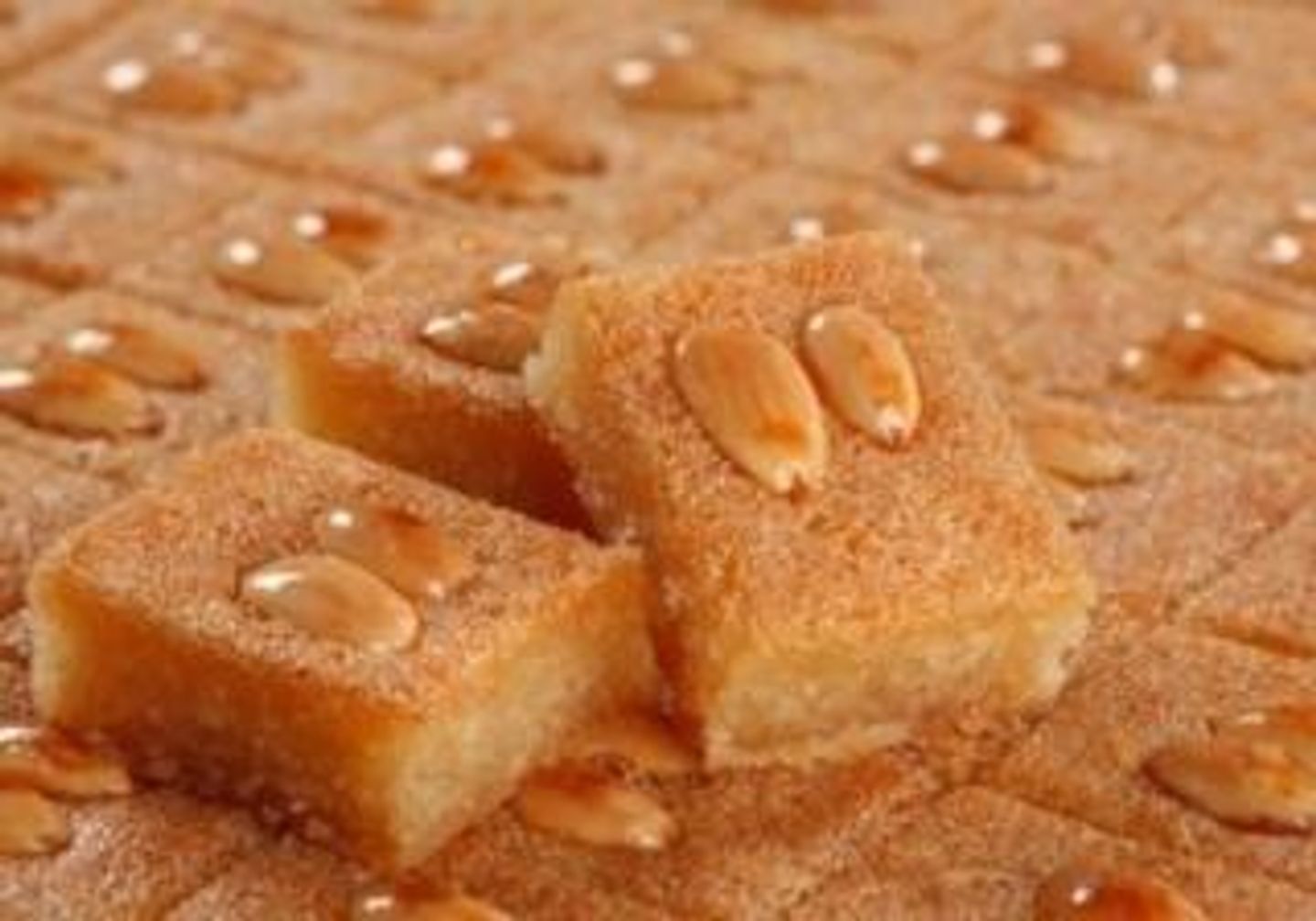 بسبوسة باللوز - 250 جرام