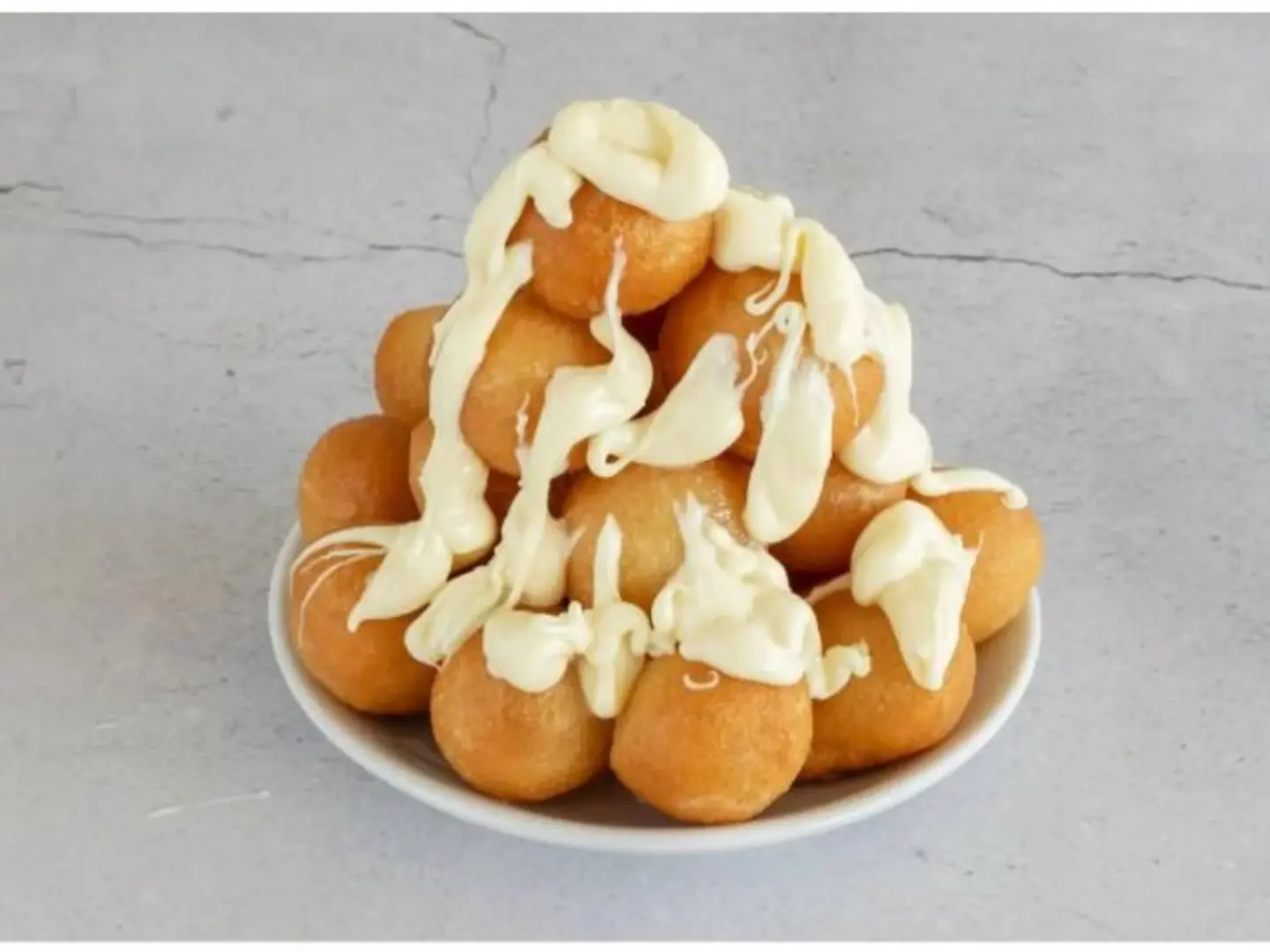 لقيمات وايت شوكليت - وسط