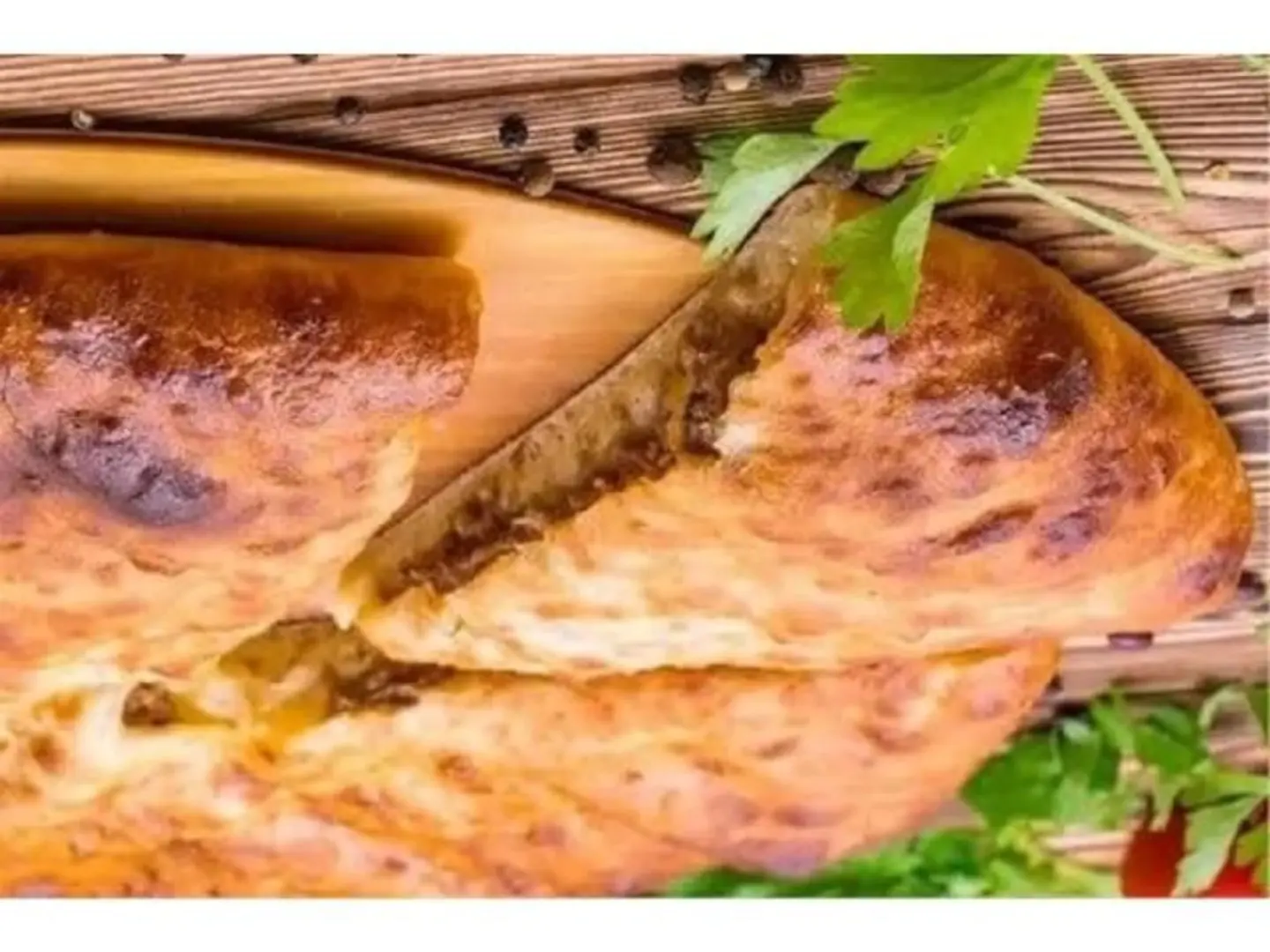 حواوشي سجق - وسط