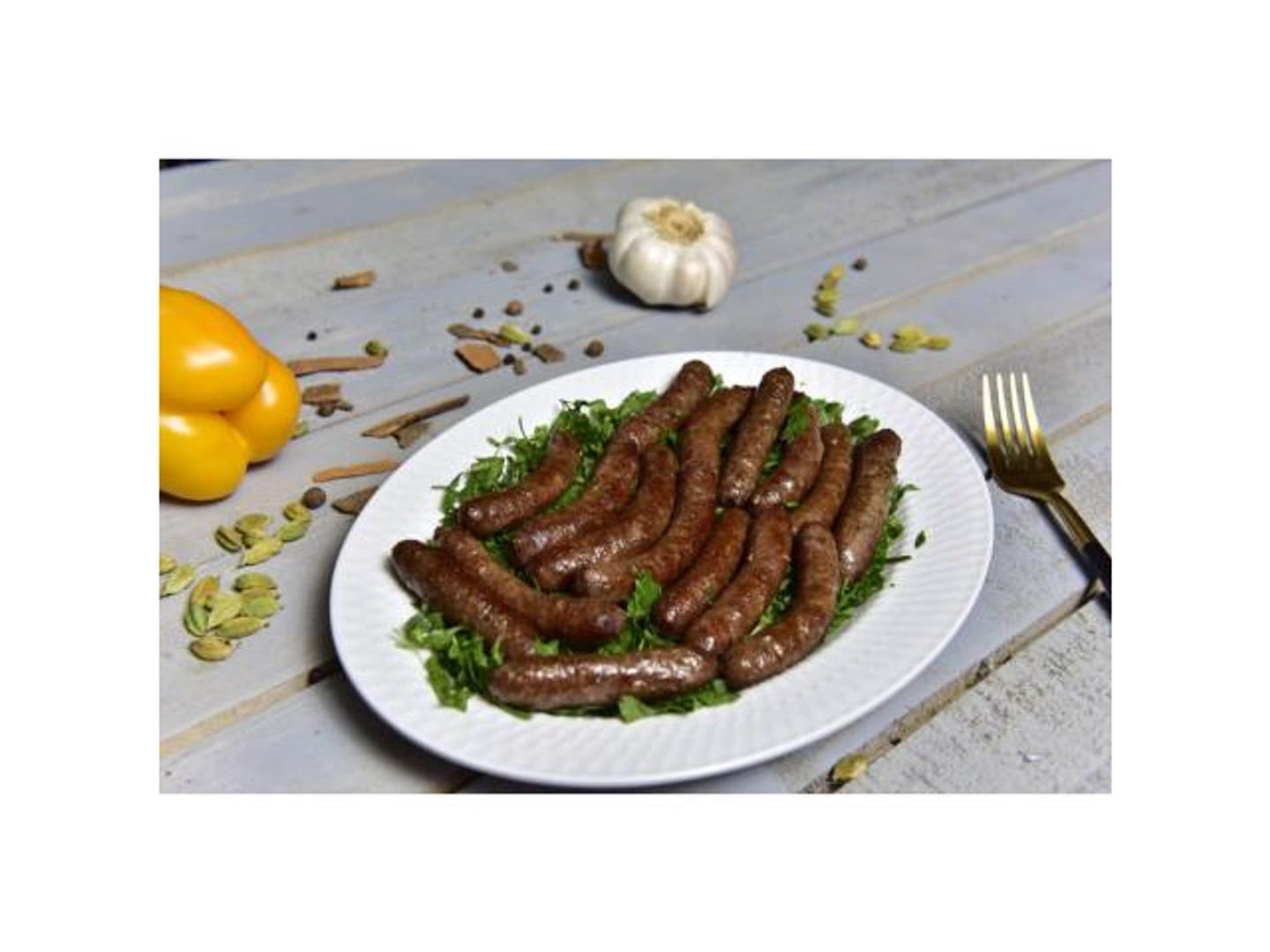نقانق مشوية على الفحم - صغير