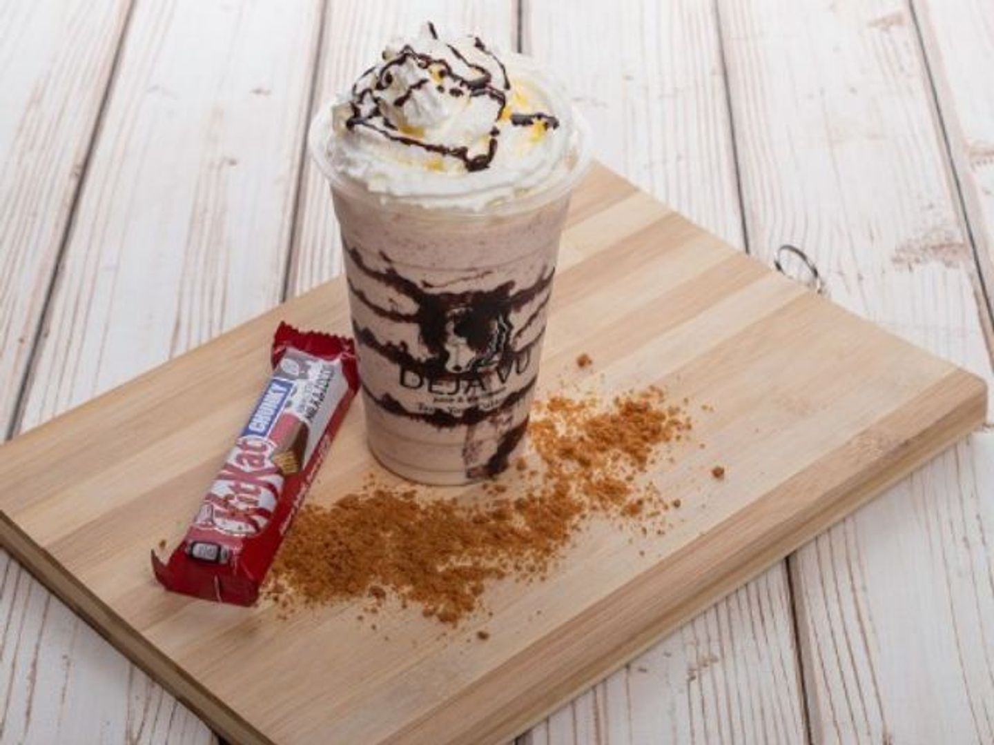 Kit Kat Shake - Middle