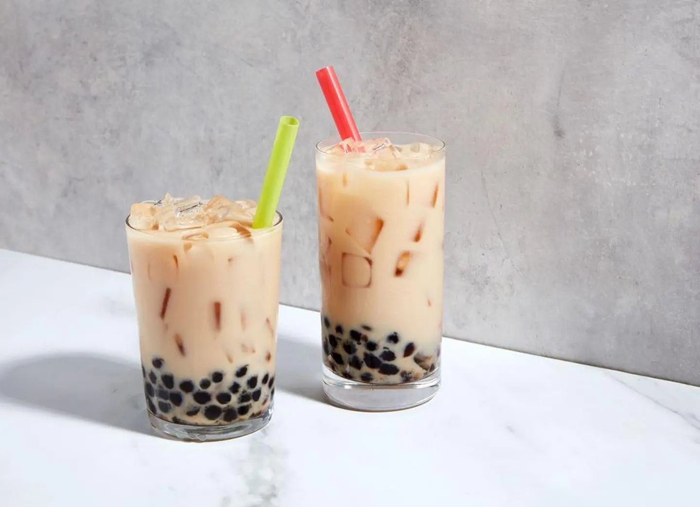 شاي حليب اللؤلؤ الكلاسيكي - صغير