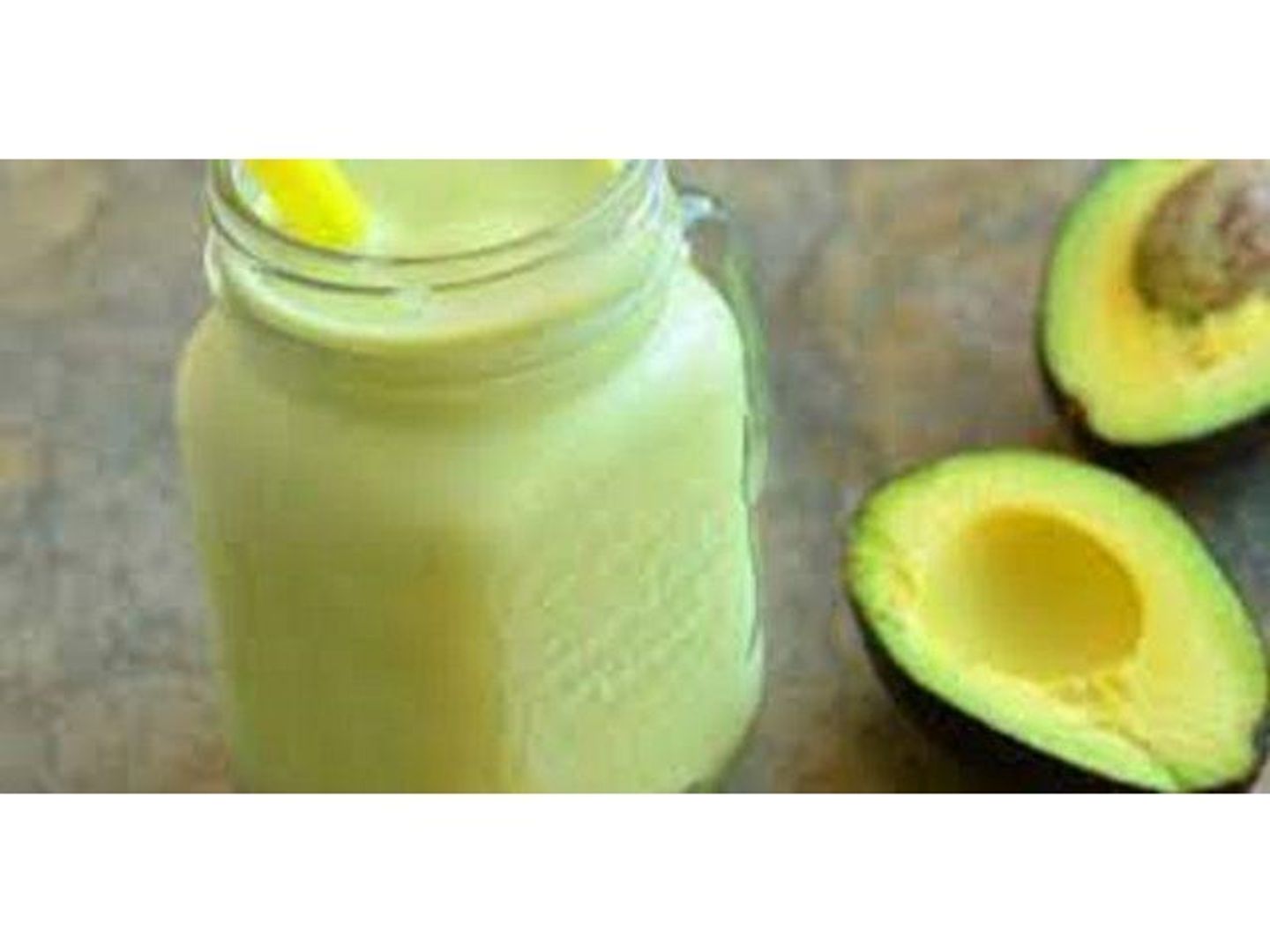 Avocado With Milk And Mango - Small