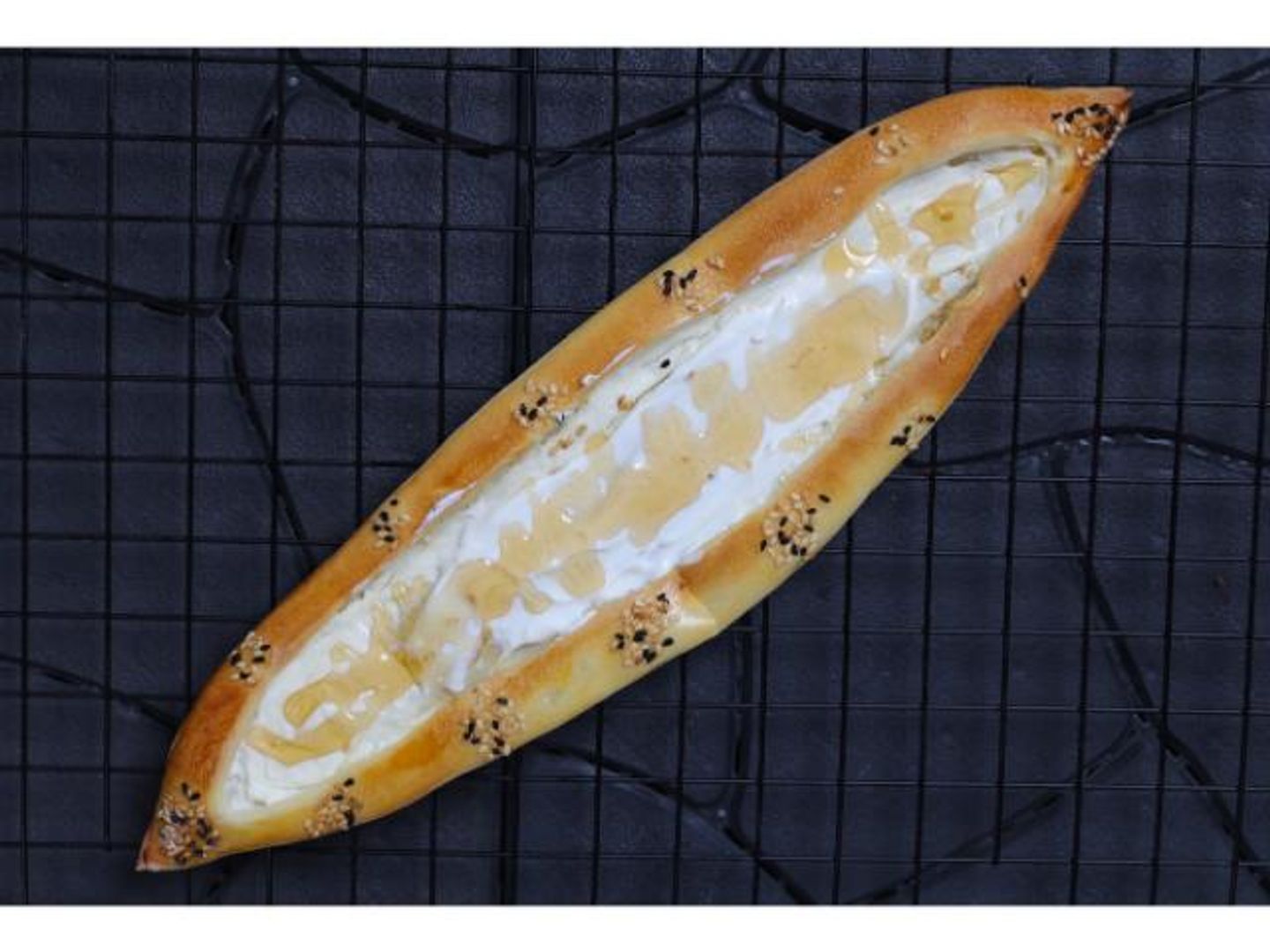 Cream Cheese Pie With Honey - Regular Medium